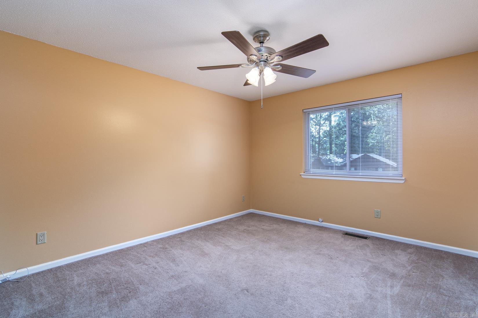 CAPITAL PLACE - Residential