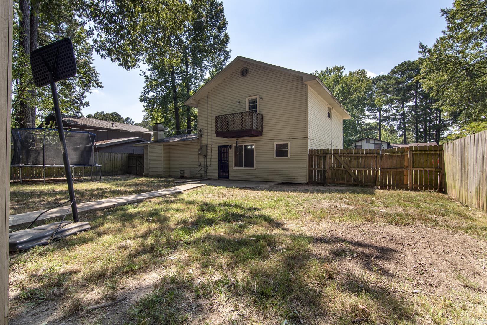 CAPITAL PLACE - Residential