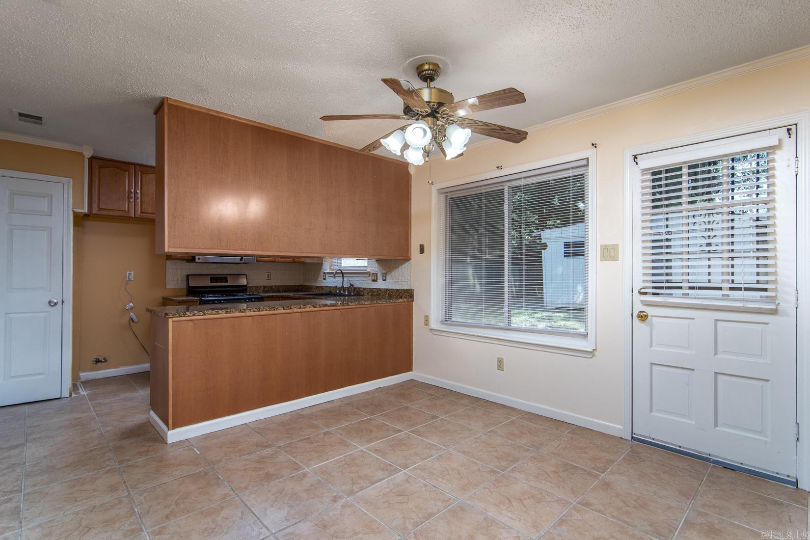 CAPITAL PLACE - Residential