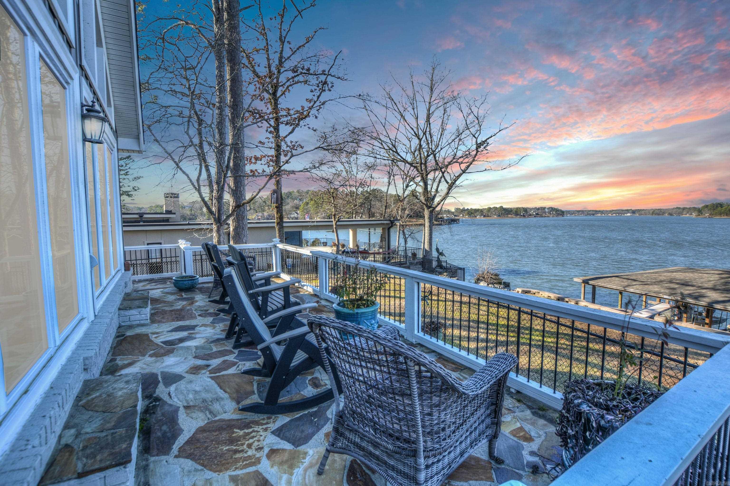 TANGLEWOOD - Residential