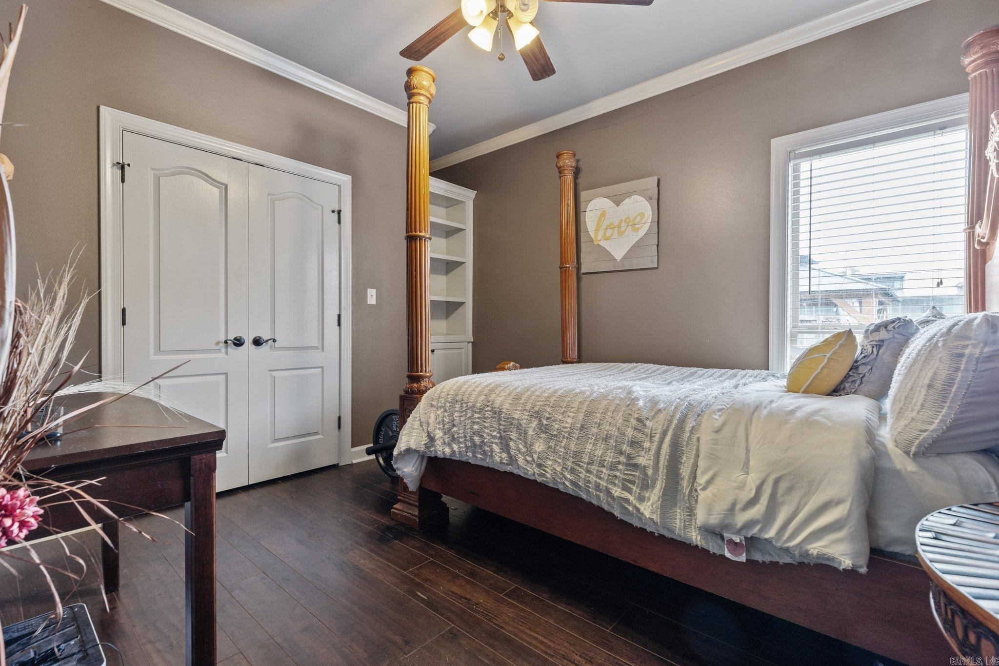 HURRICANE MEADOWS - Residential