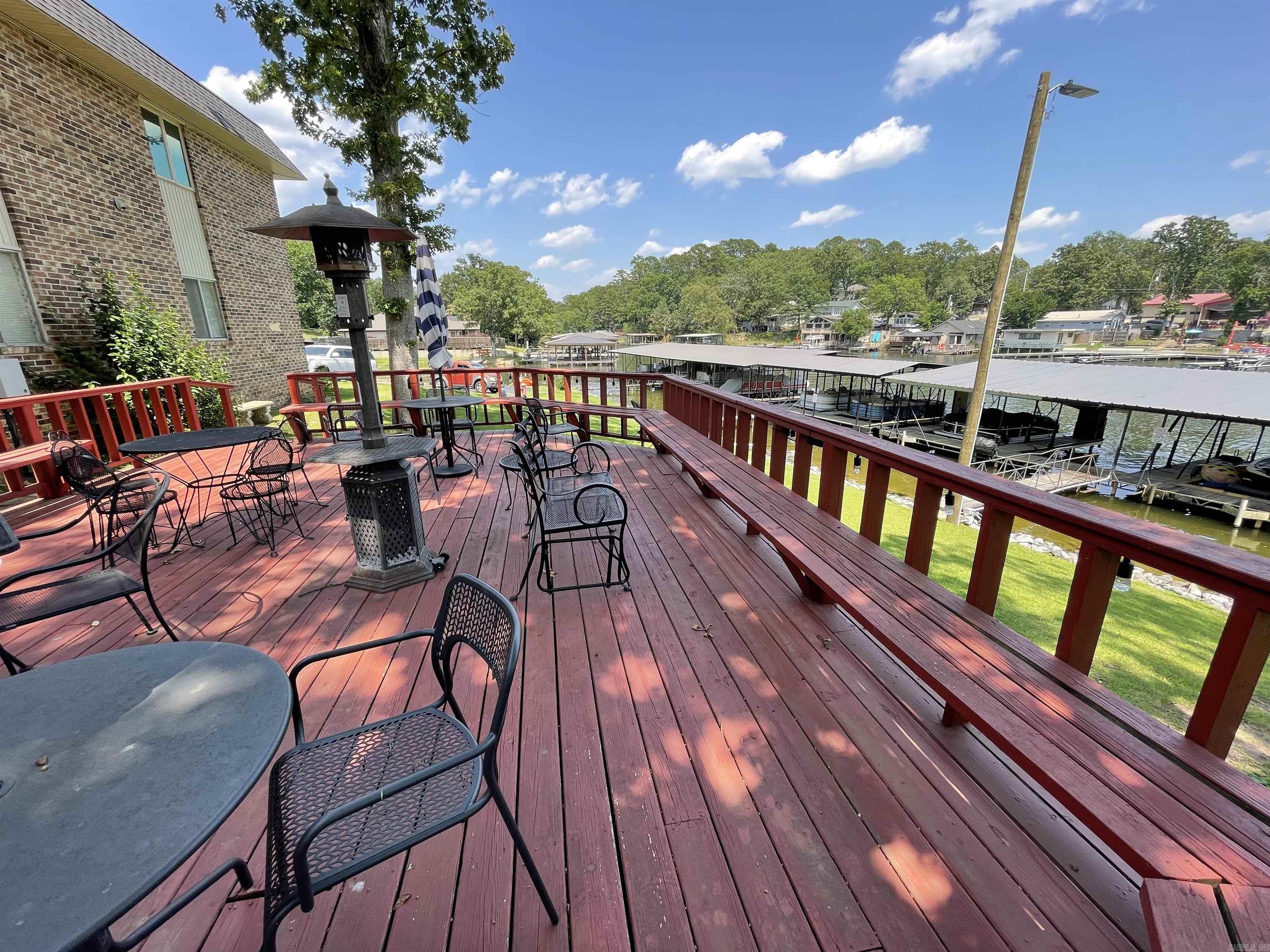 MONTAGUE GARDENS SURVEY - Residential