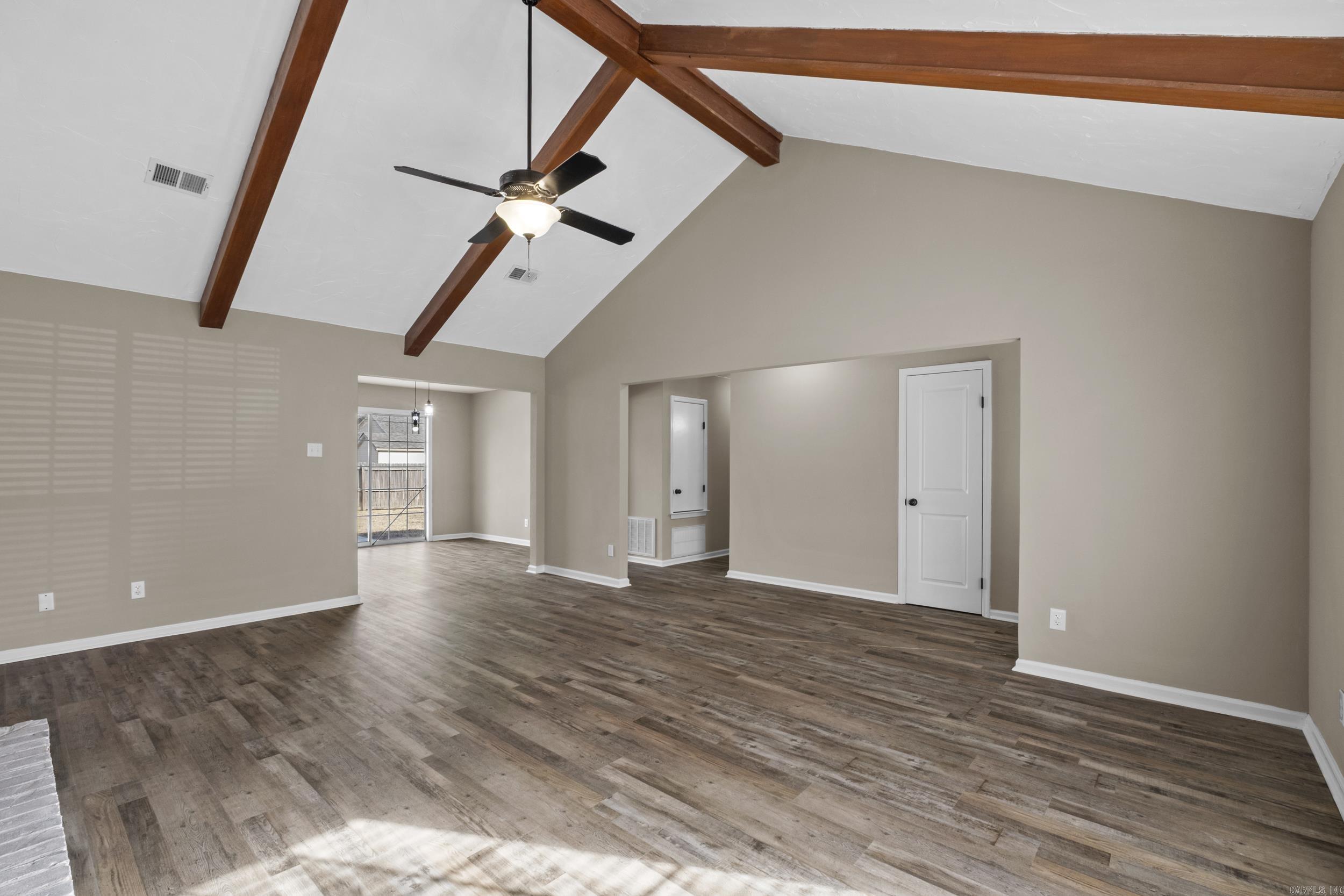 PEACOCK - Residential