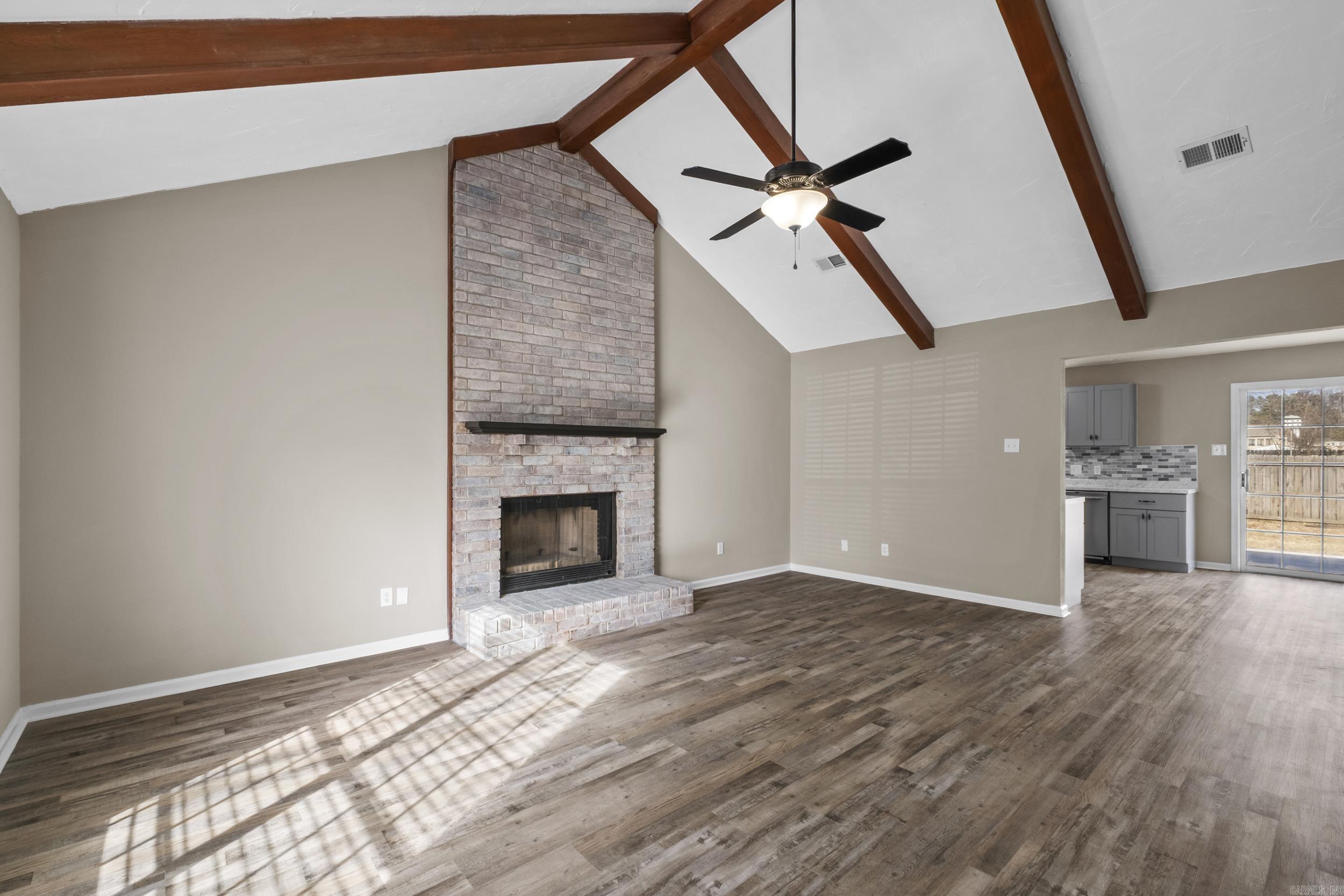 PEACOCK - Residential