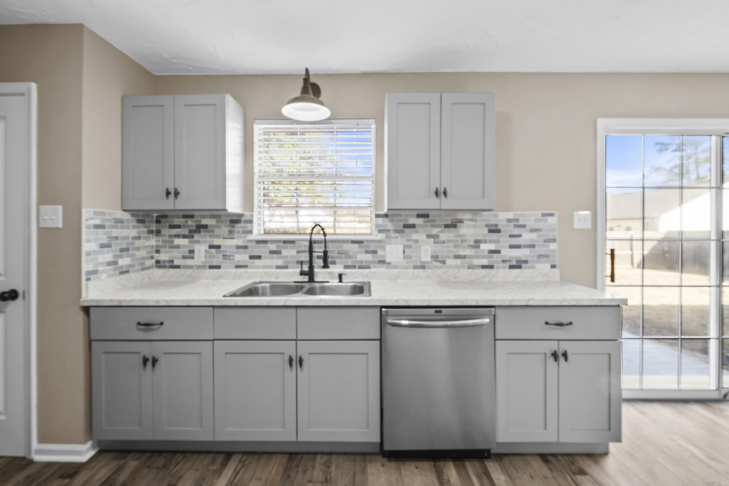 PEACOCK - Residential