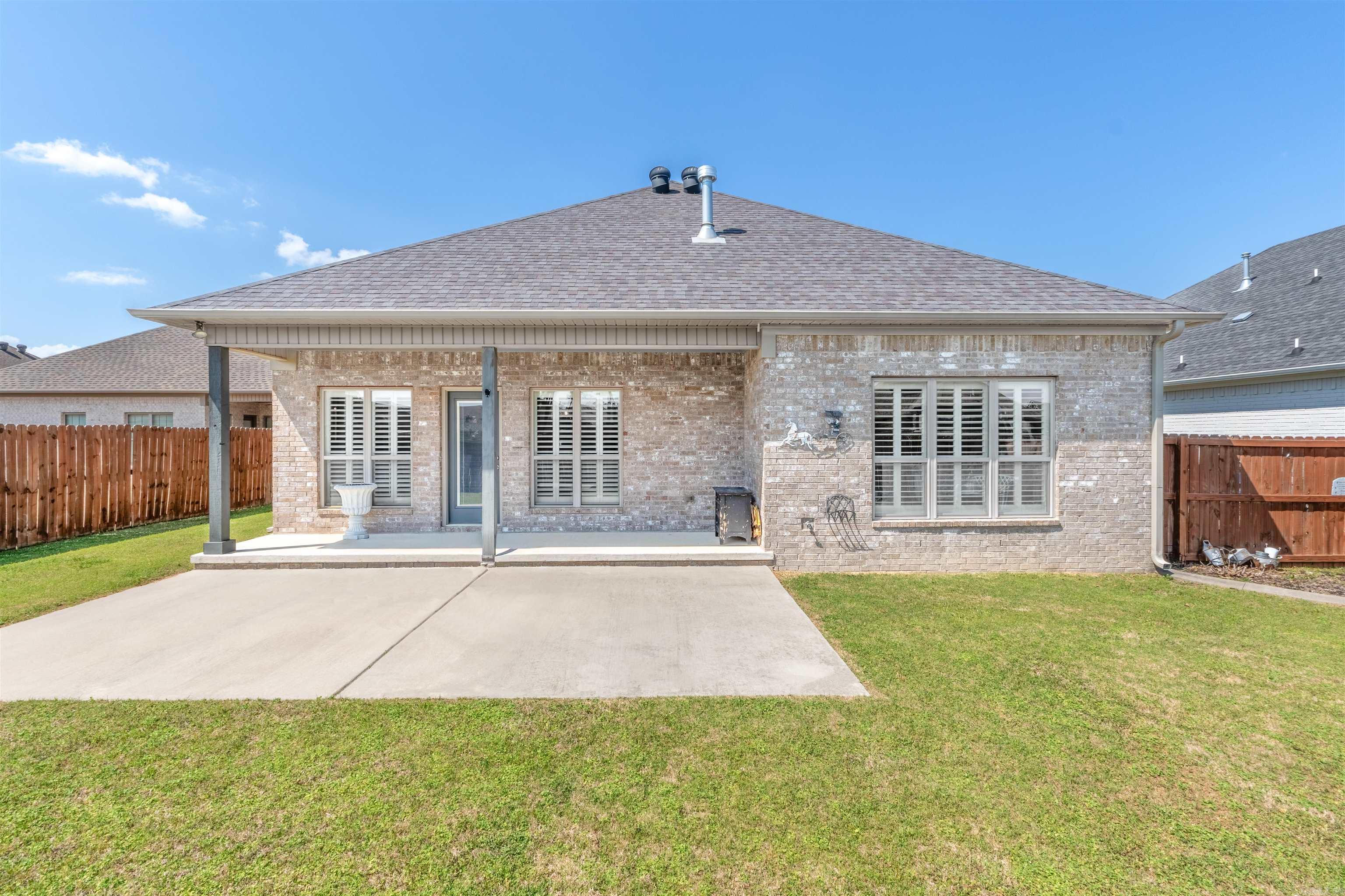 Chalets At Country Club - Residential