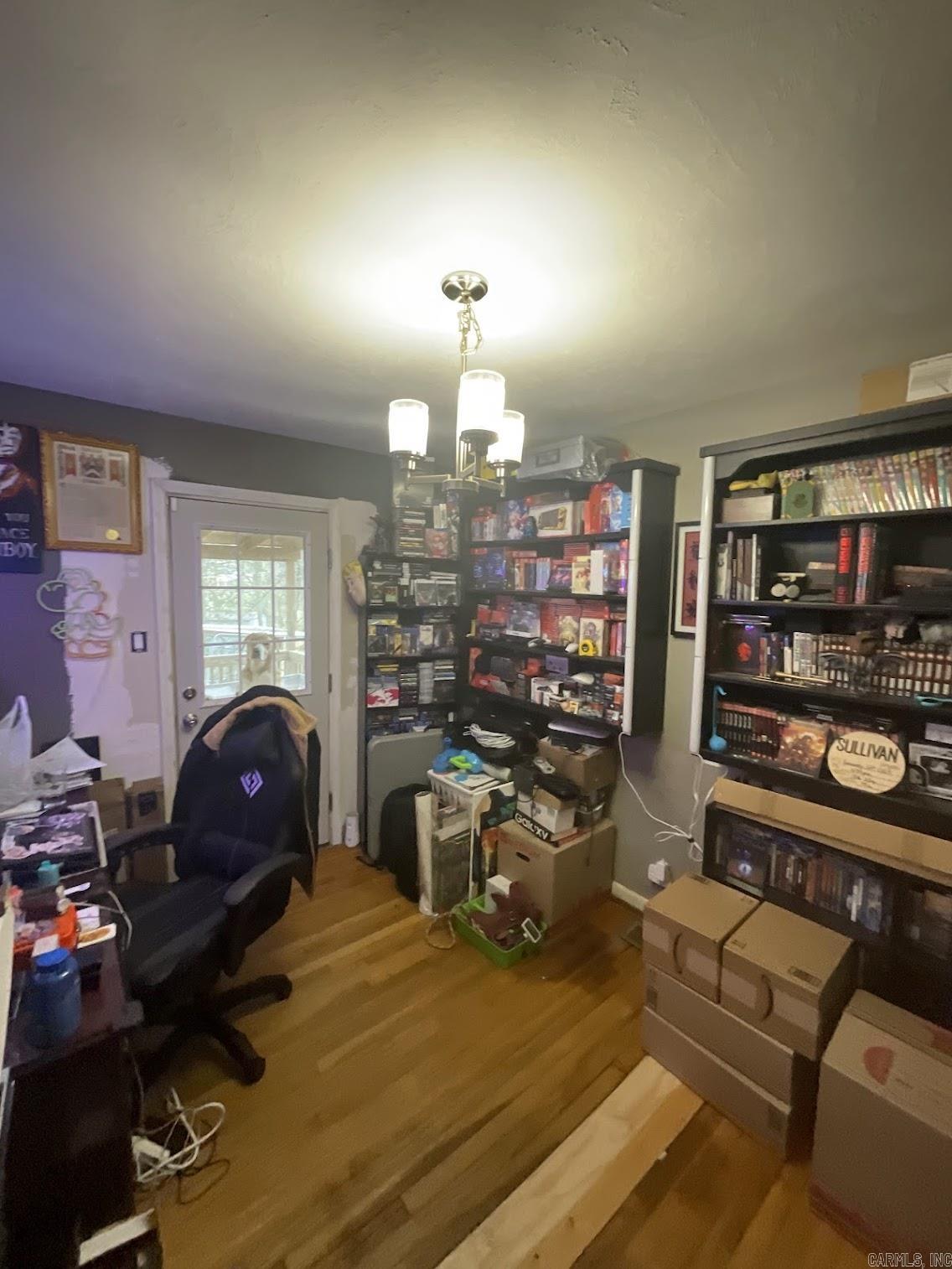 COLLEGE TERRACE - Residential