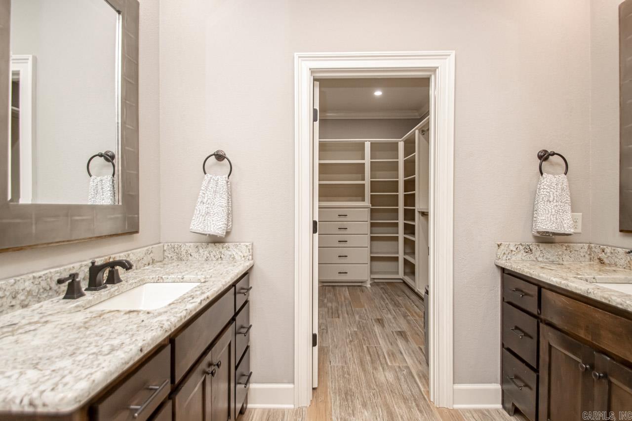 Seven Point Lake - Residential