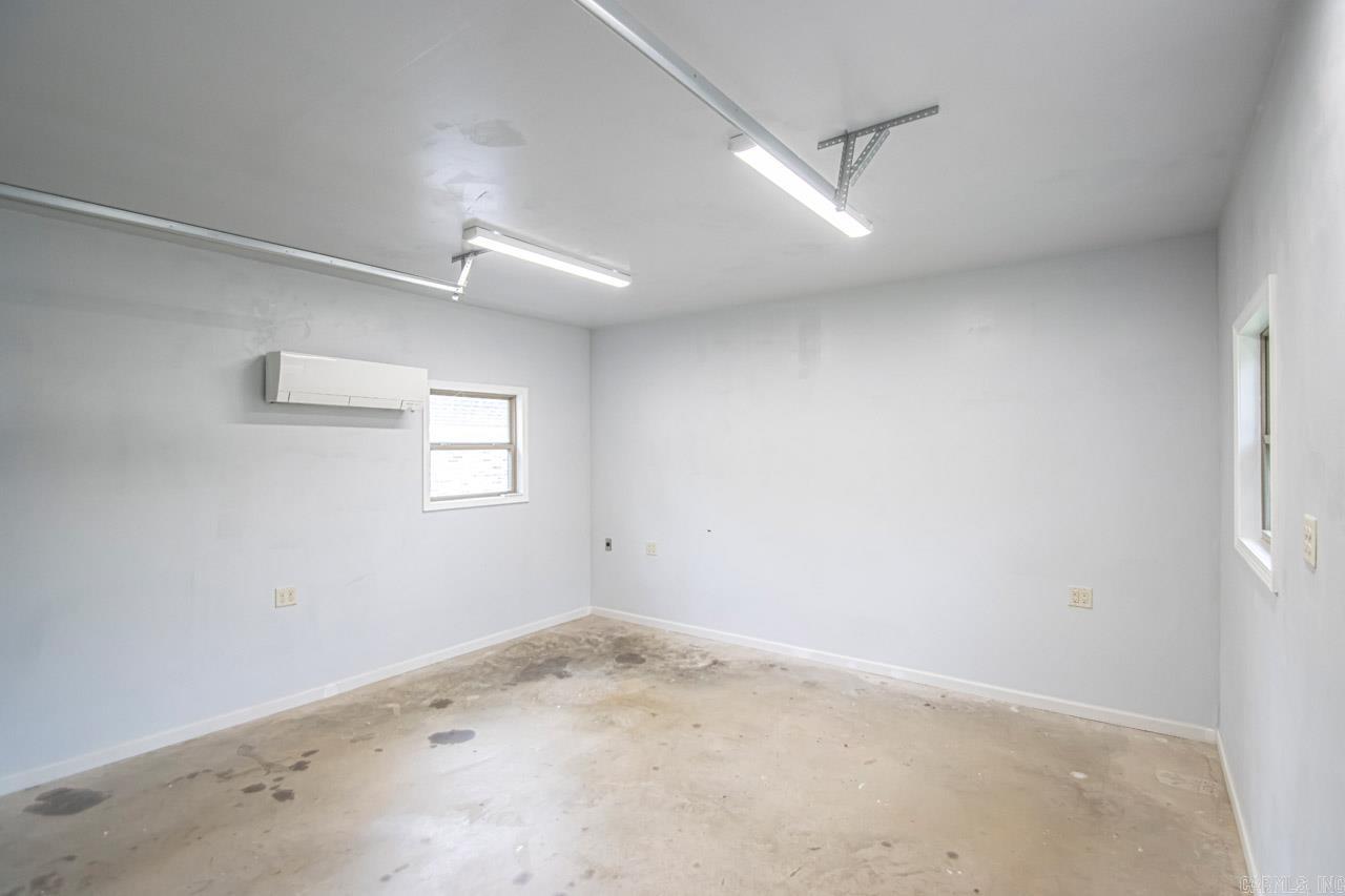 Seven Point Lake - Residential