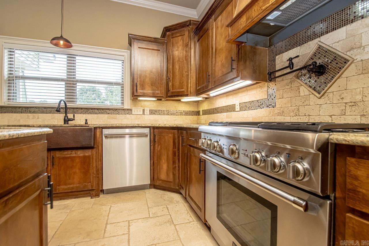 Seven Point Lake - Residential