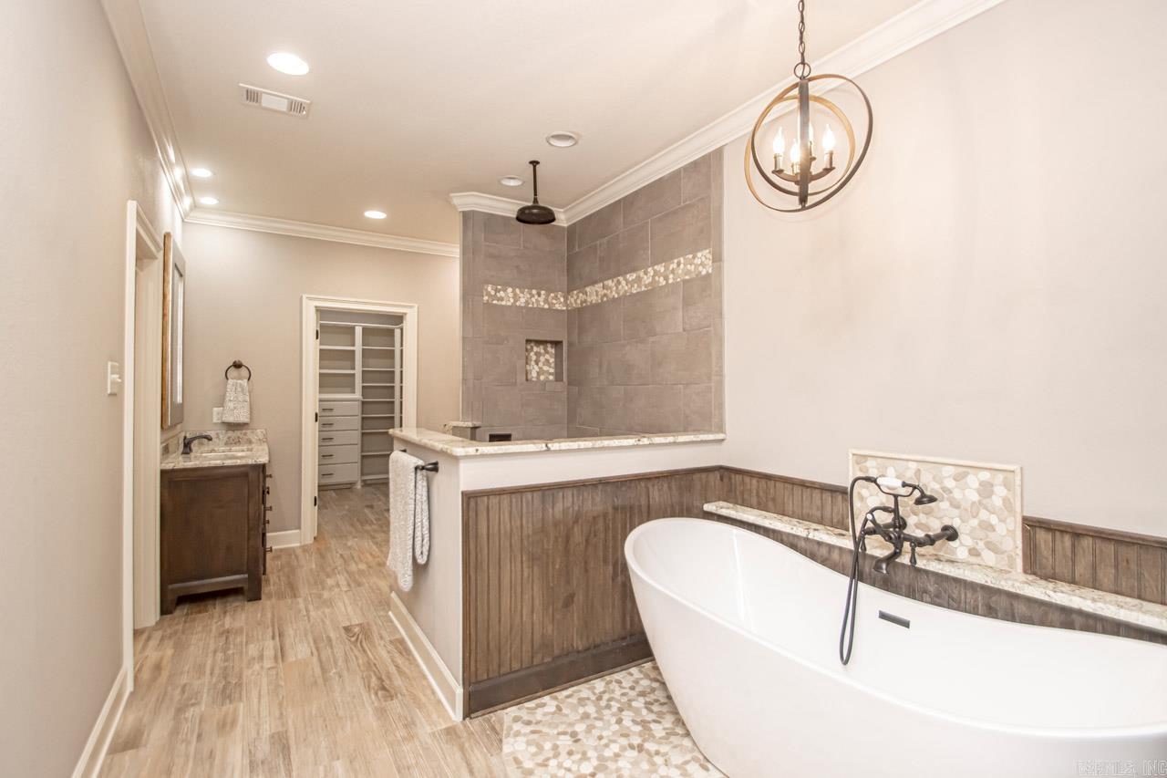 Seven Point Lake - Residential