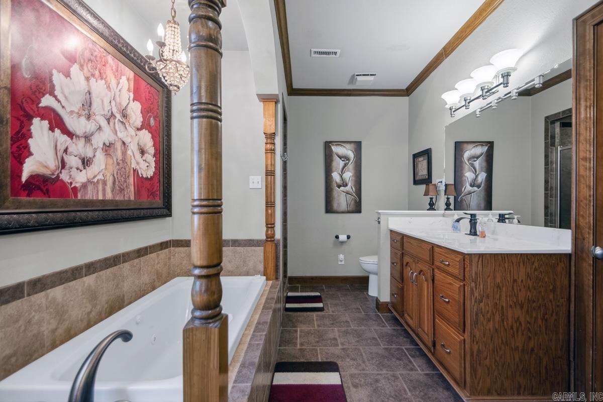 Maple Creek Orchard Lake - Residential