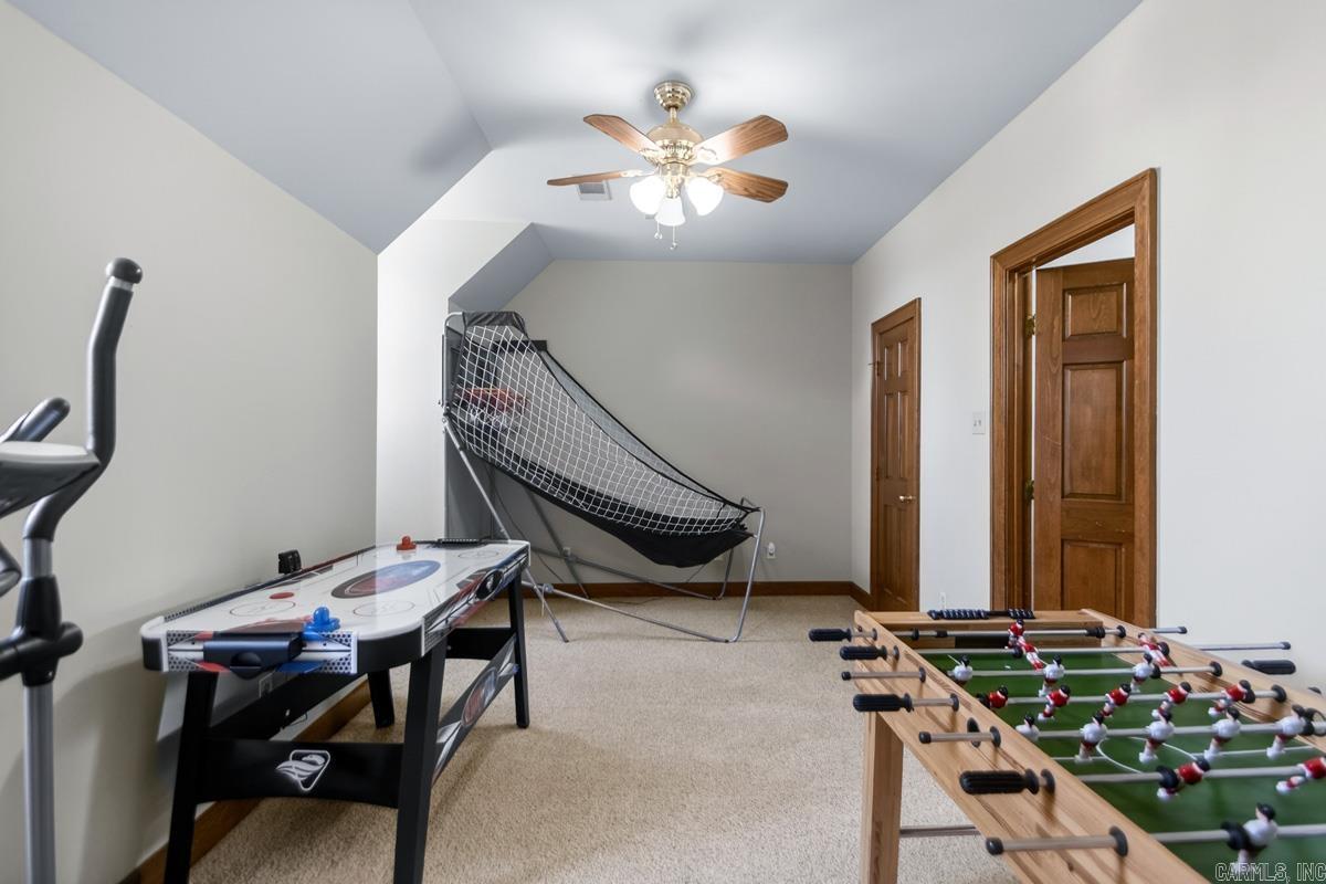 Maple Creek Orchard Lake - Residential