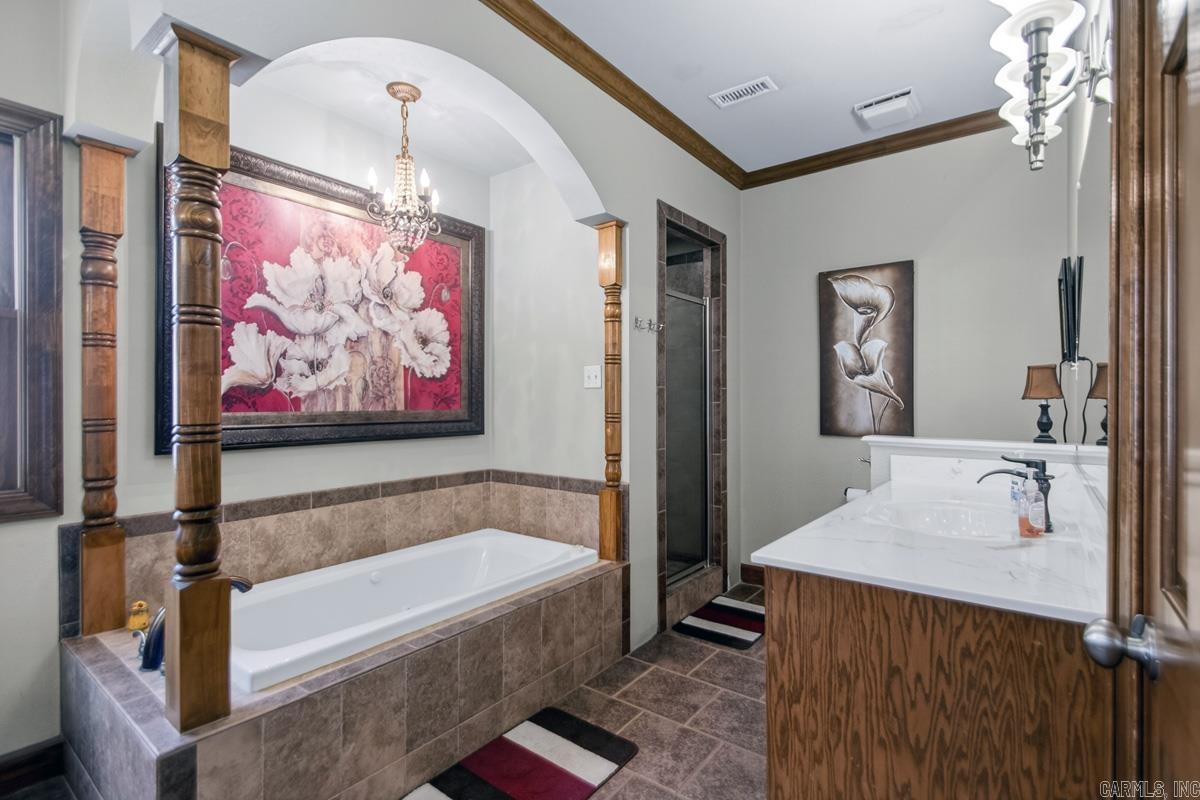 Maple Creek Orchard Lake - Residential