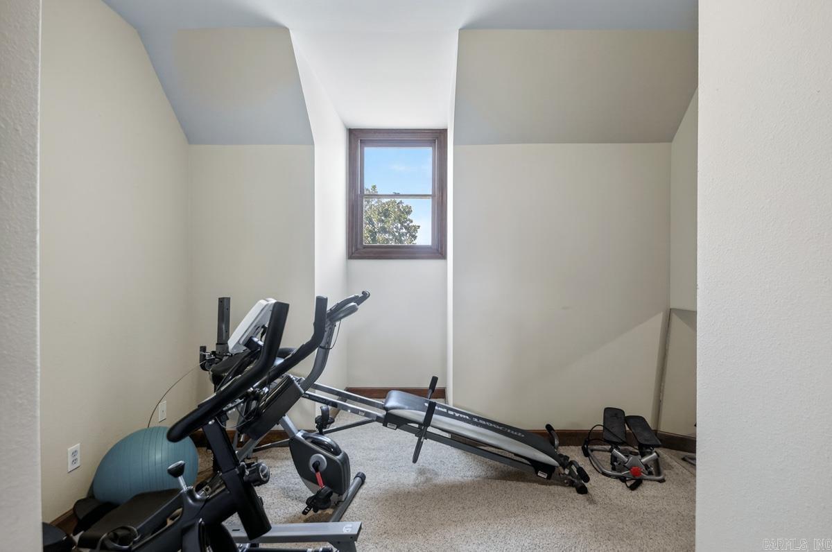 Maple Creek Orchard Lake - Residential