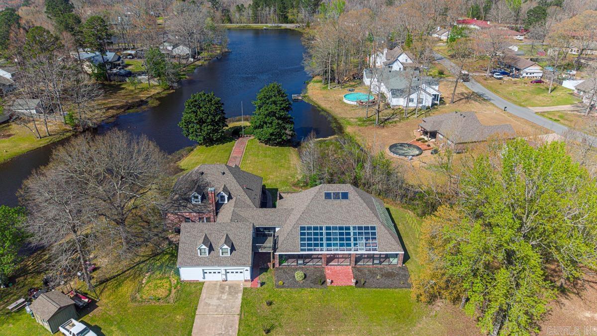 Maple Creek Orchard Lake - Residential