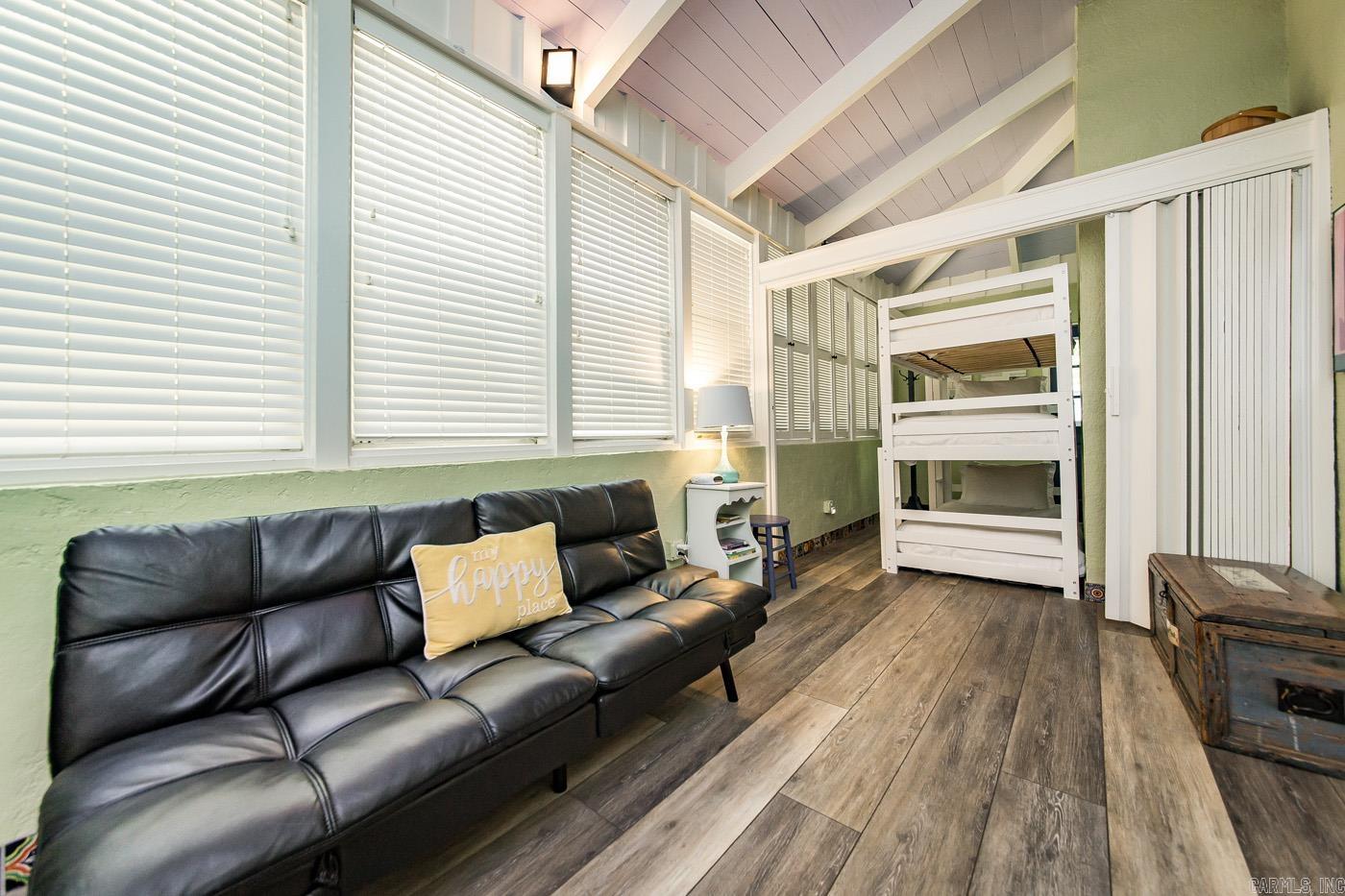 EI: LAKELAND - Residential