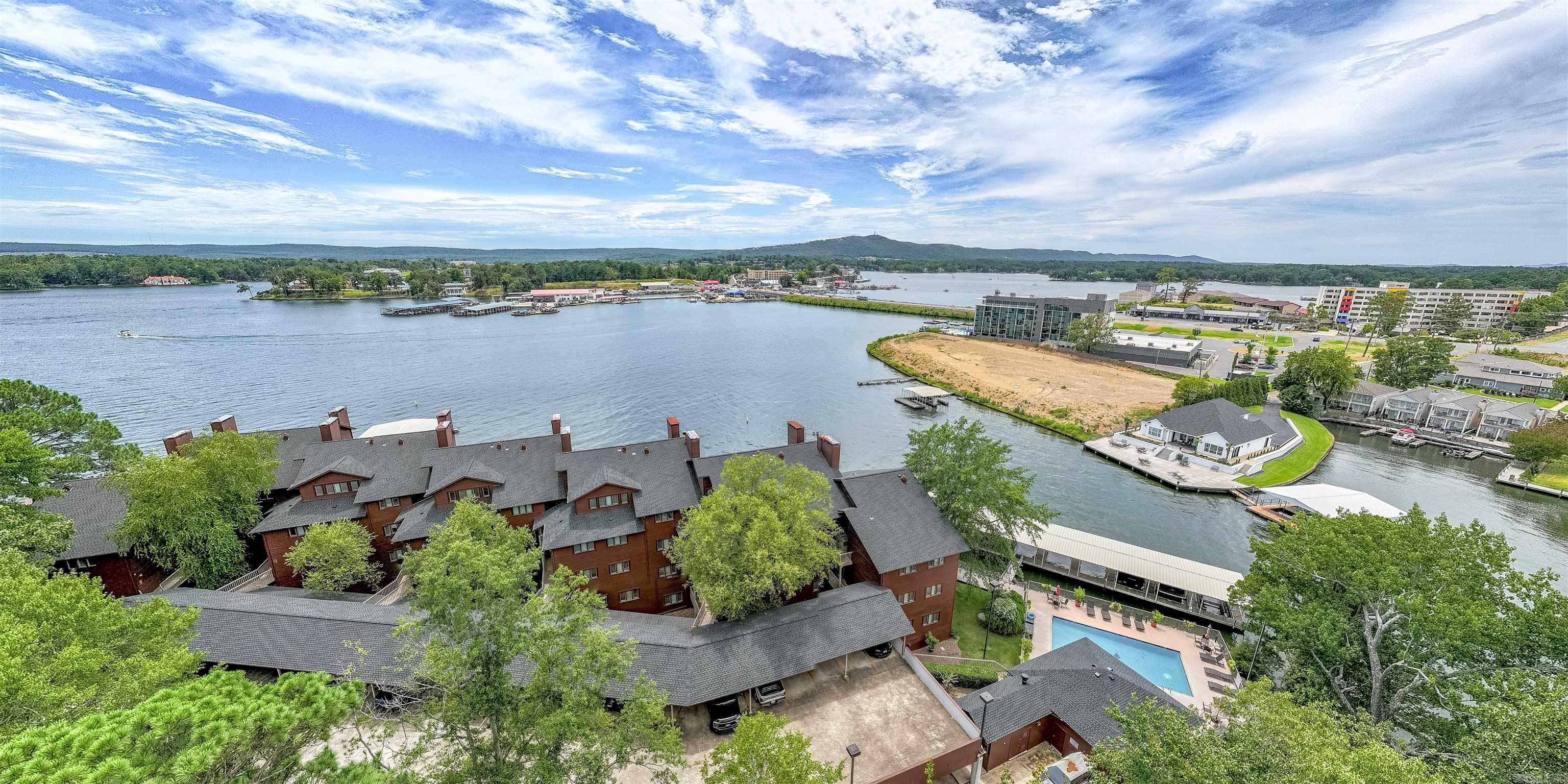 BOARDWALK HPR - Residential