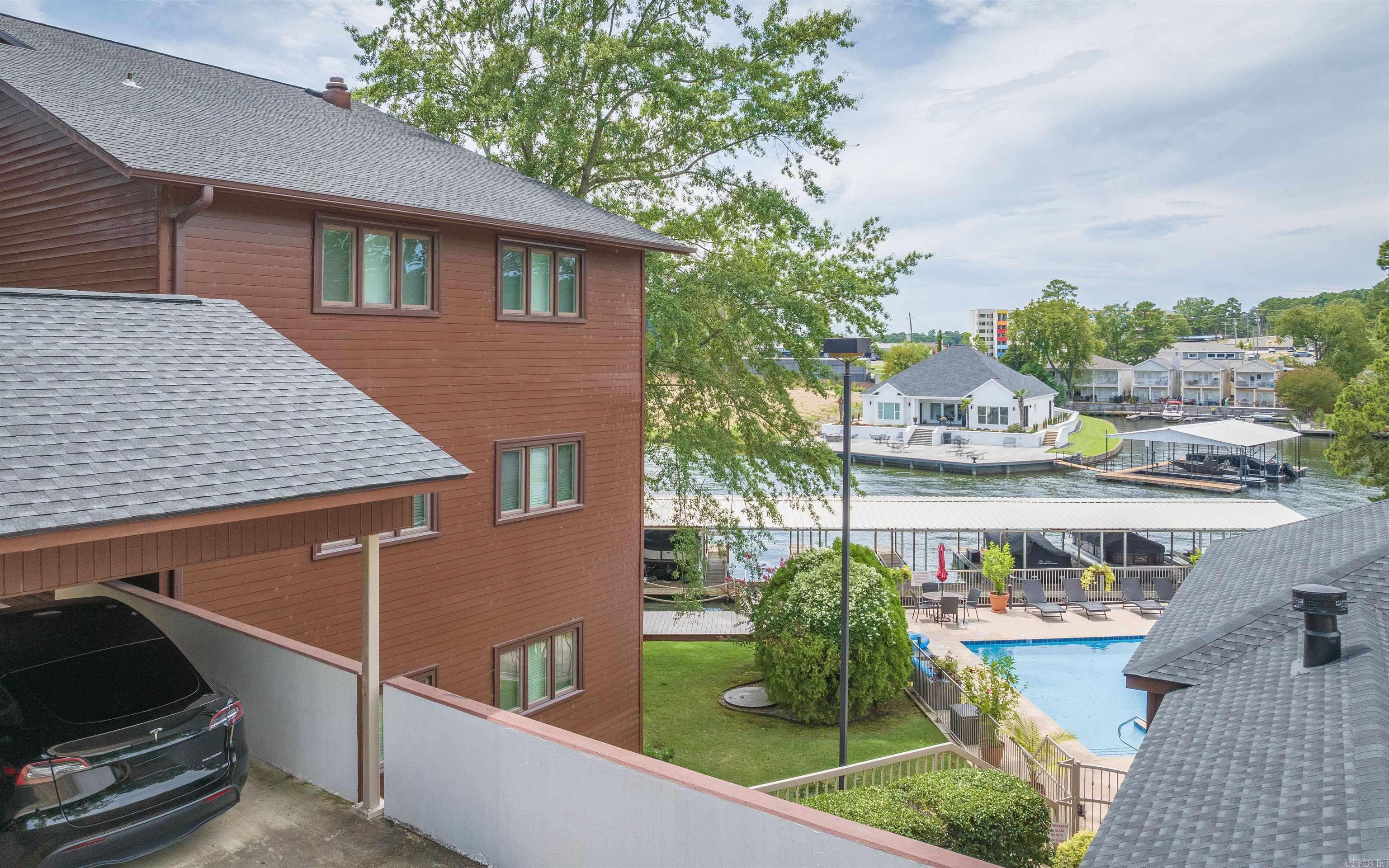 BOARDWALK HPR - Residential