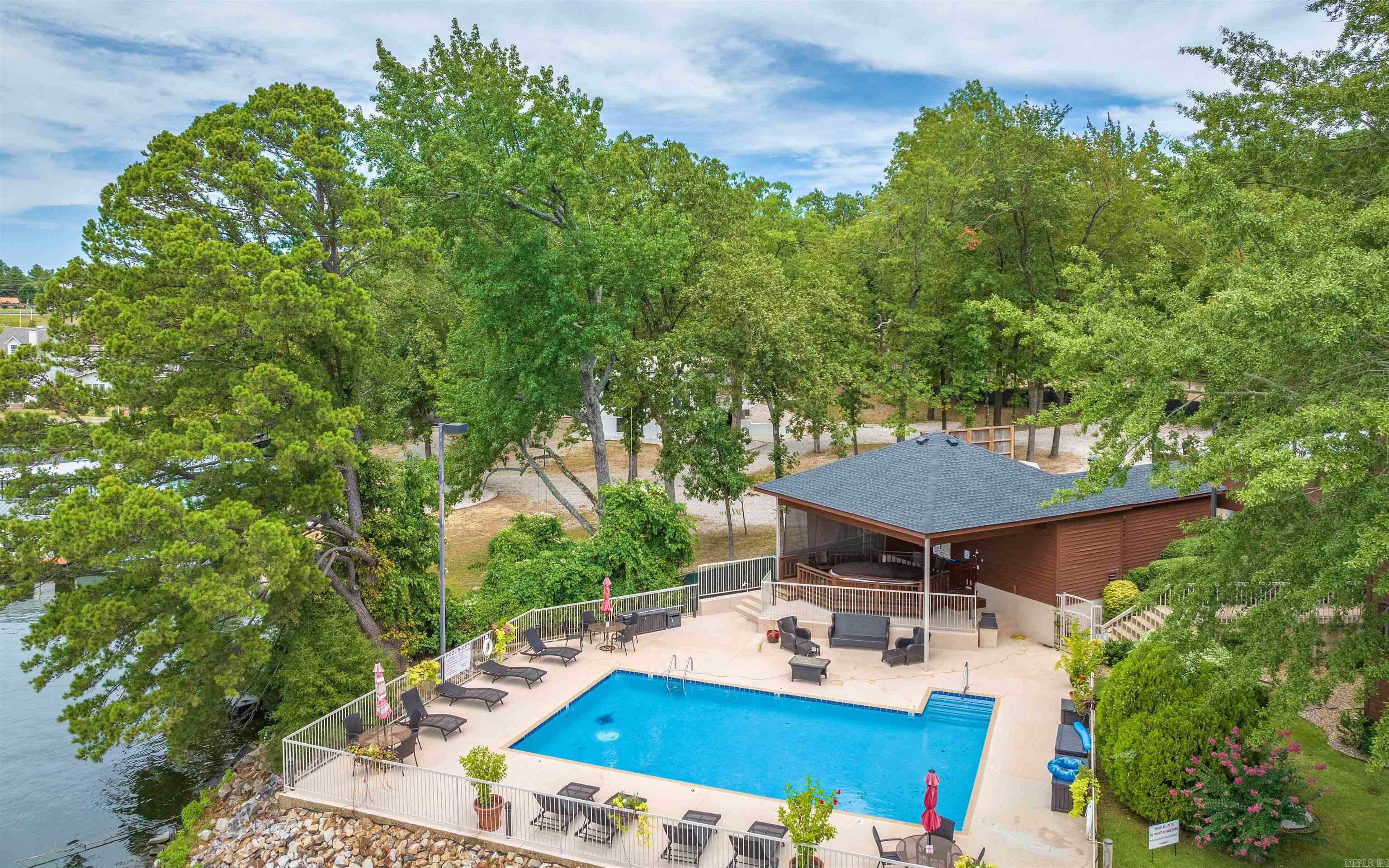 BOARDWALK HPR - Residential