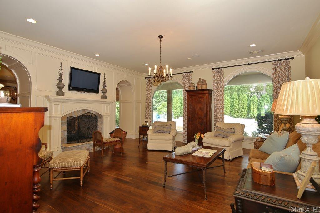 CHENAL VALLEY DEAUVILLE PLACE - Residential