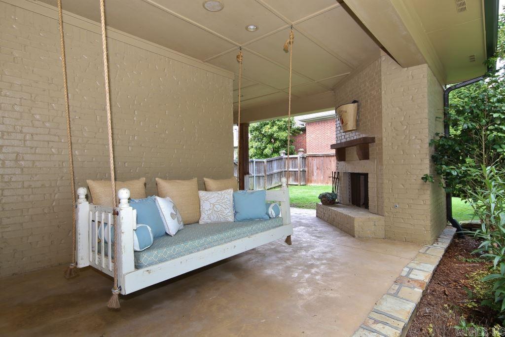 CHENAL VALLEY DEAUVILLE PLACE - Residential