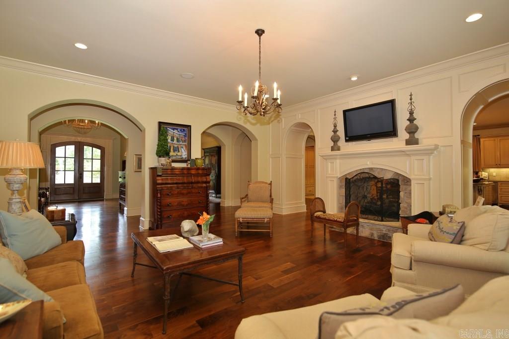 CHENAL VALLEY DEAUVILLE PLACE - Residential