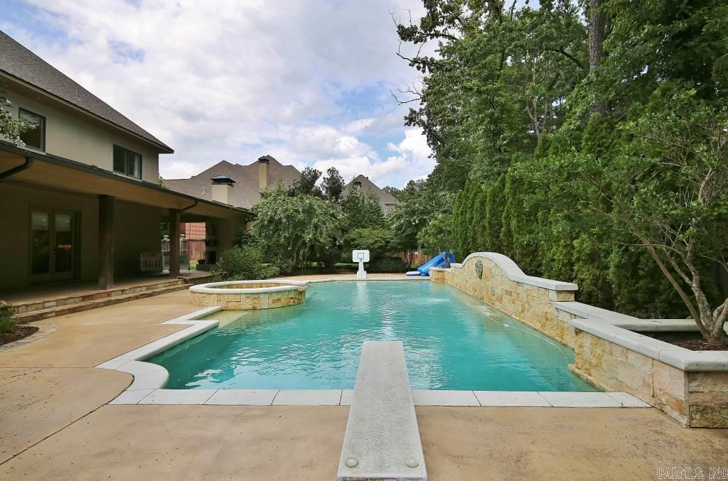 CHENAL VALLEY DEAUVILLE PLACE - Residential