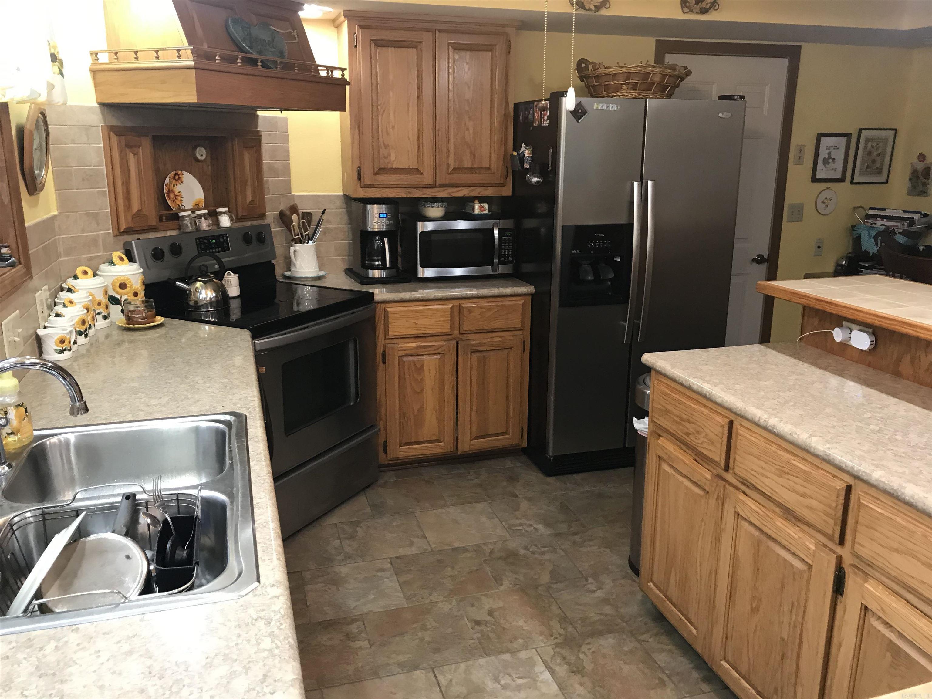 INDIAN HILLS - Residential
