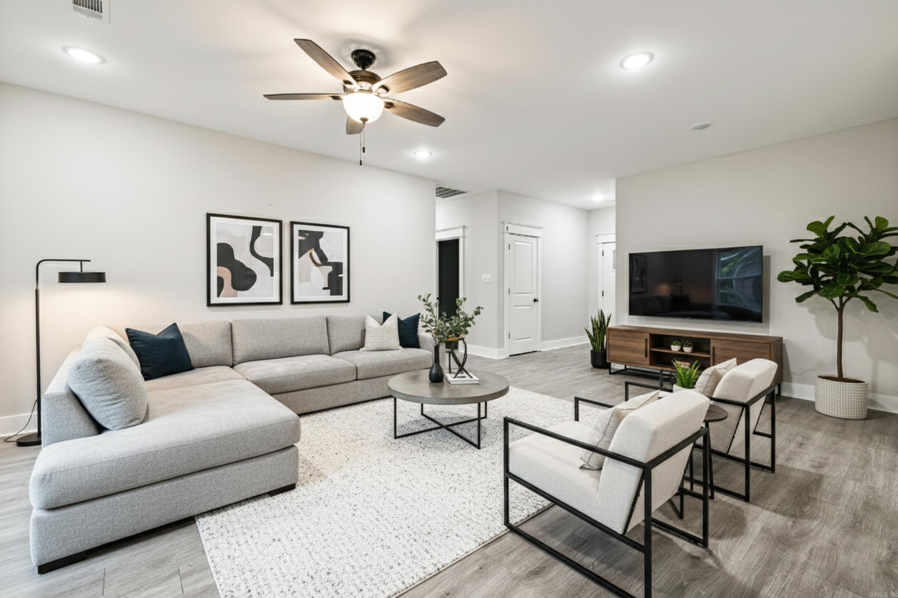 MACK THOMAS - Residential