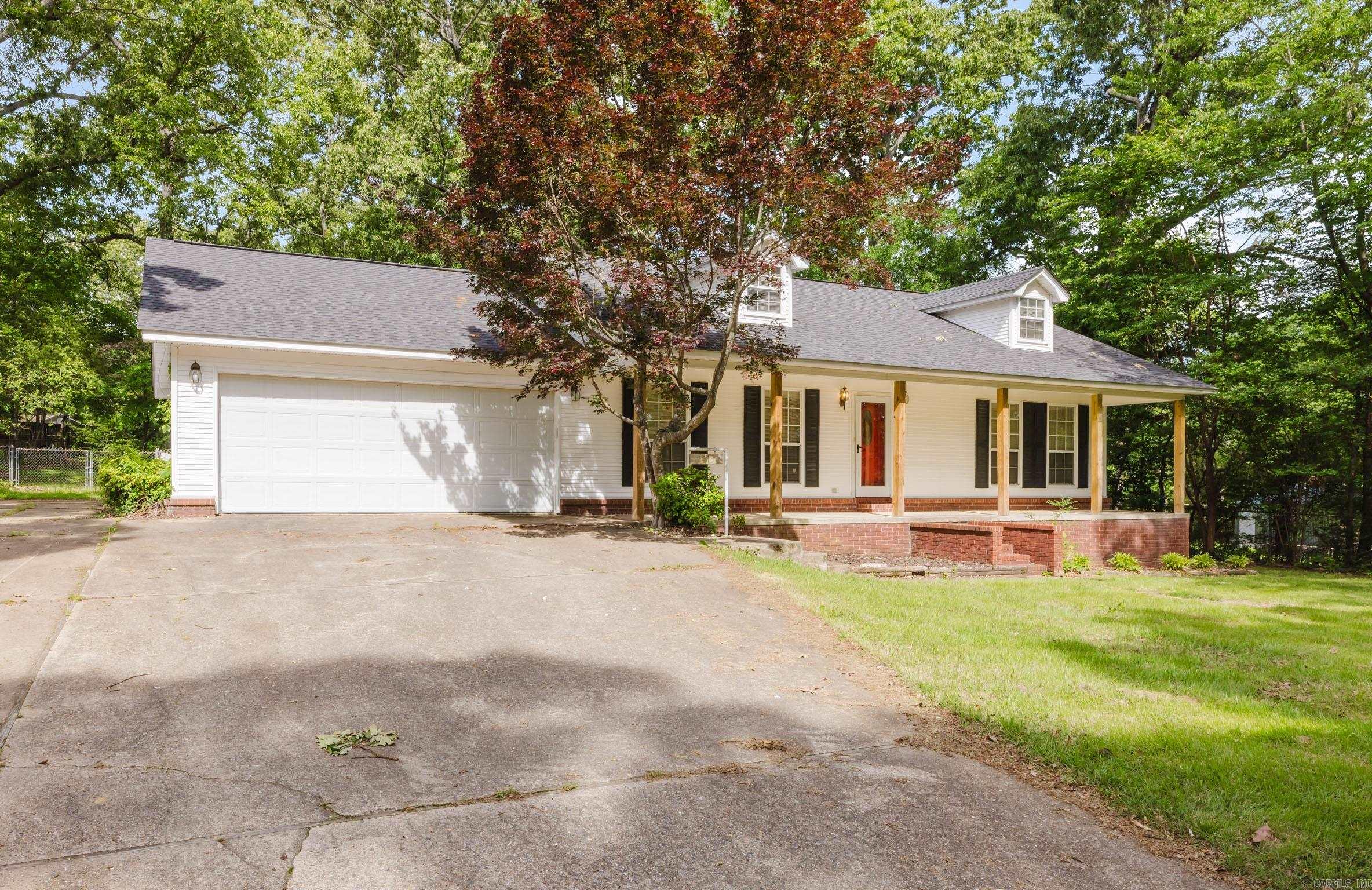 SALEM OAKS - Residential