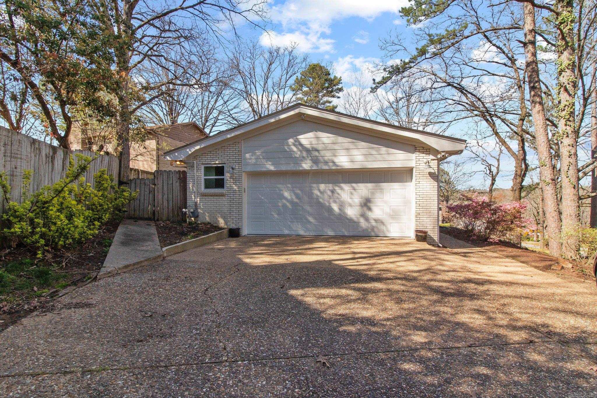 Leawood Heights - Residential