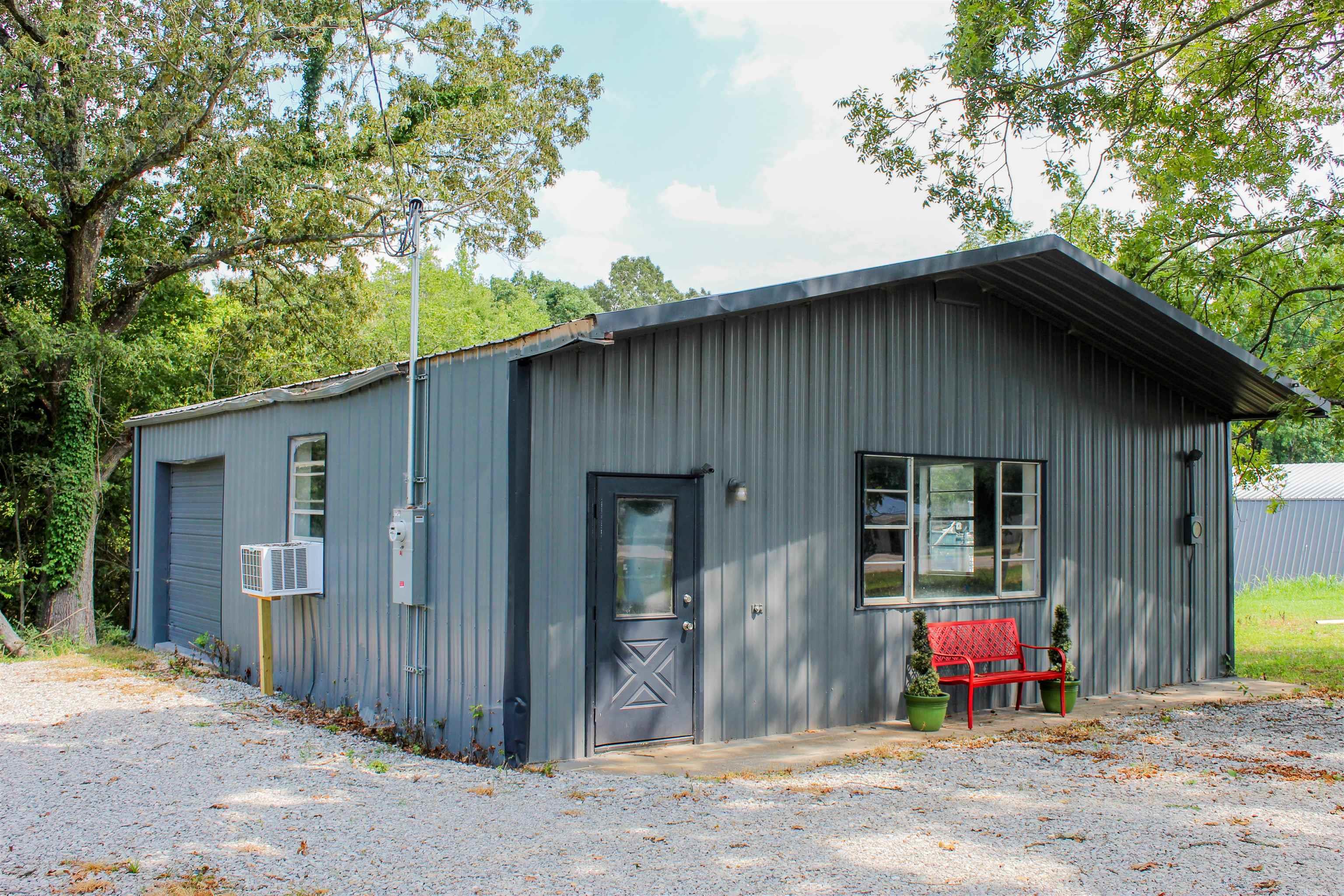 Metes & Bounds - Commercial Lease