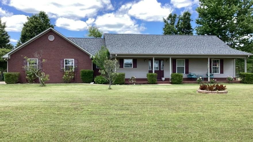 Charming Country Living on approx 20 acres Escape to peaceful rural living with this beautifully maintained 3 bedroom, 2 bath home nestled on 20 acres of scenic Arkansas countryside. Built in 2008, this 1900 square foot home offers a spacious, open floor plan perfect for family living or entertaining guests. Enjoy modern comforts with a large kitchen, walk-in closets, and ample natural light. Located just minutes from downtown Clarksville and Lake Ludwig, you will have the perfect blend of privcy and convenience.