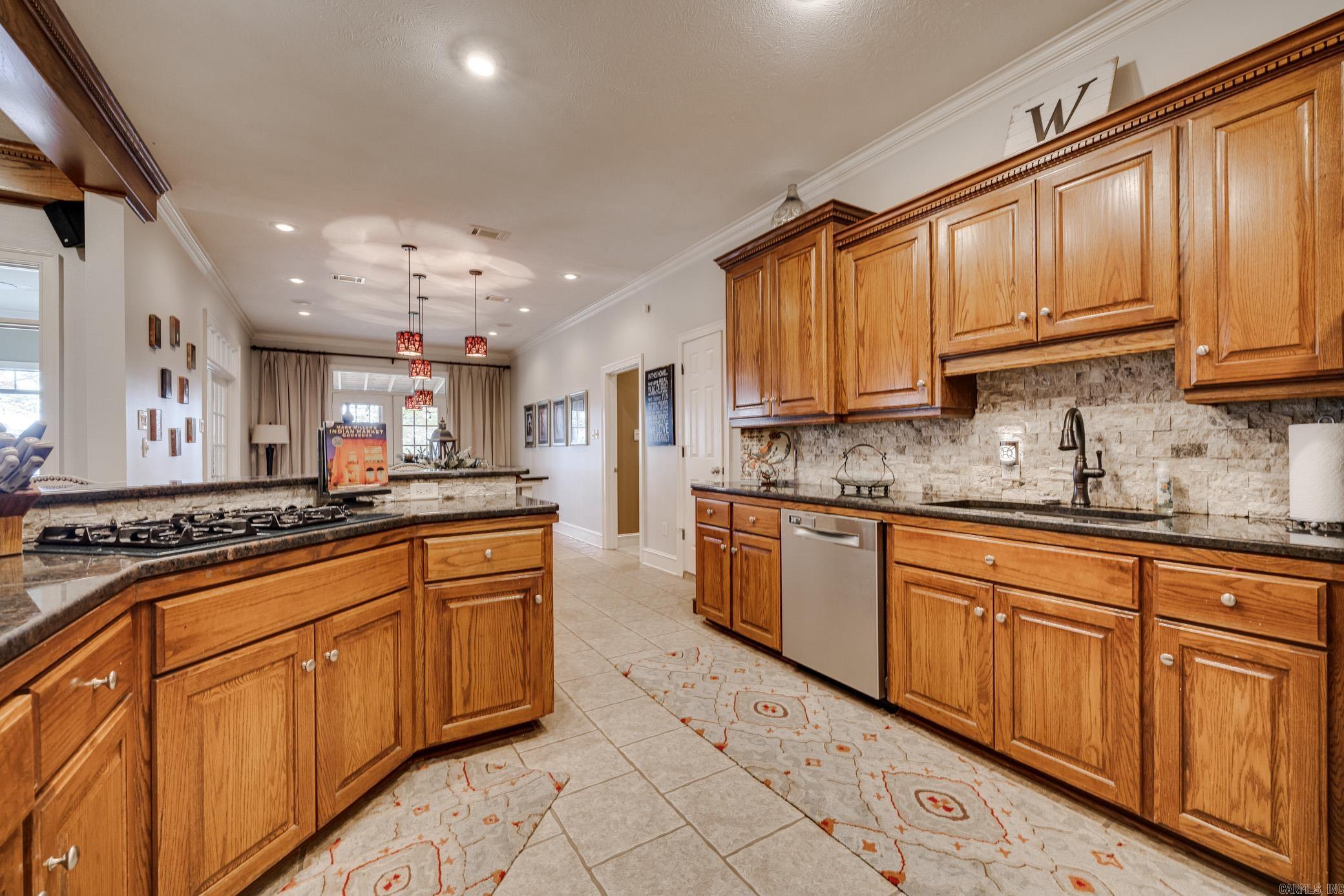 DOGWOOD ESTATES - Residential