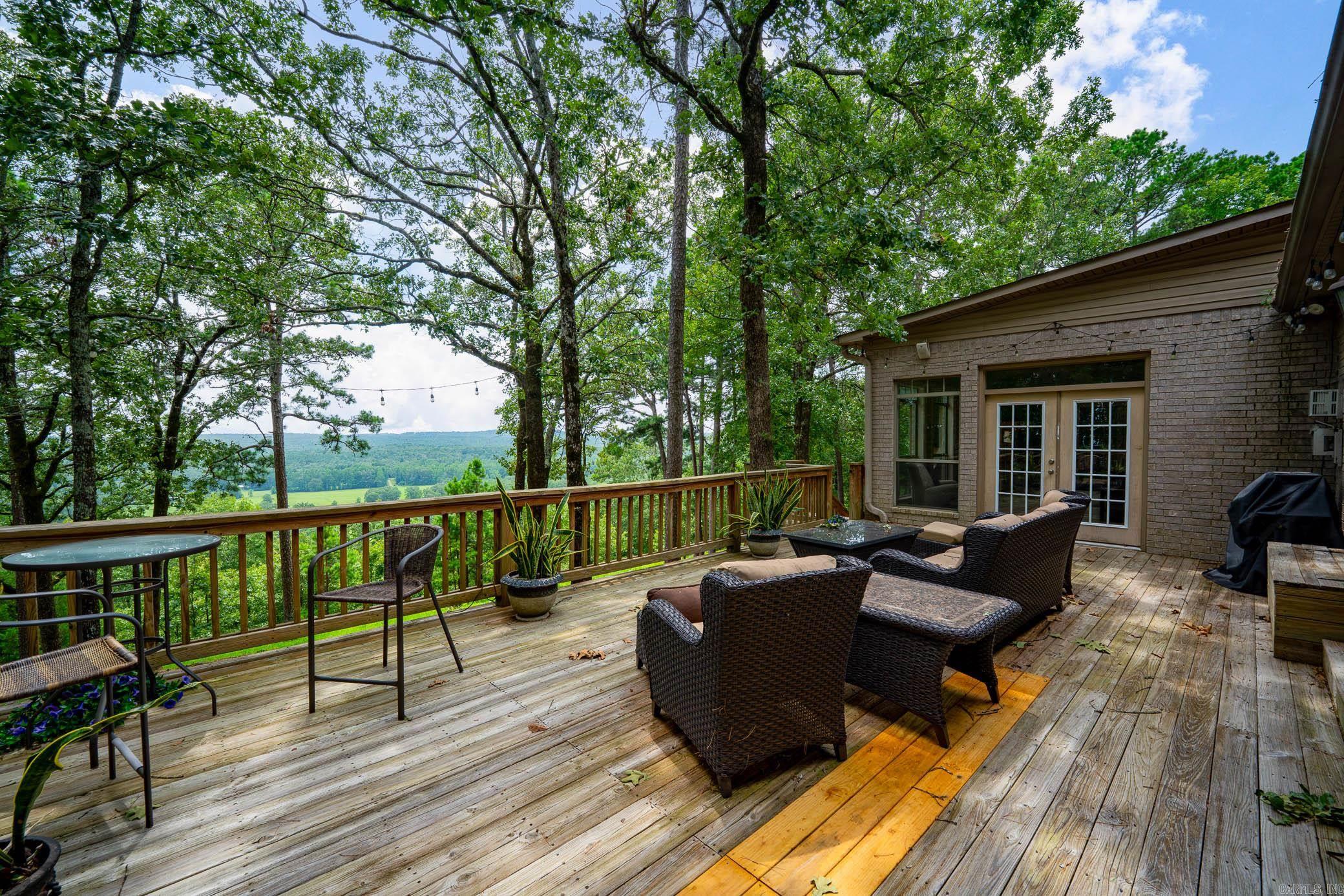 DOGWOOD ESTATES - Residential