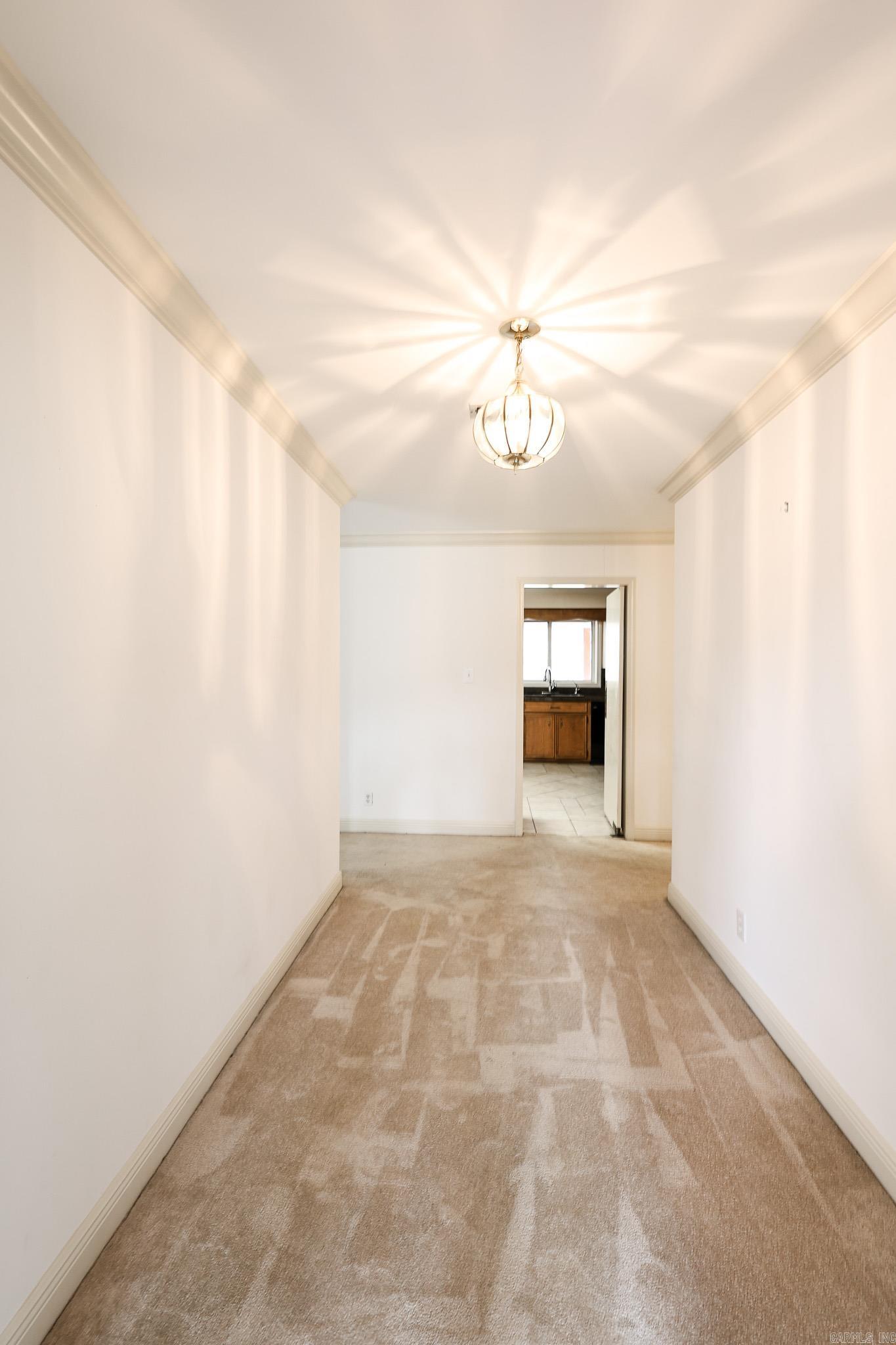 THOMPSON HEIGHTS - Residential