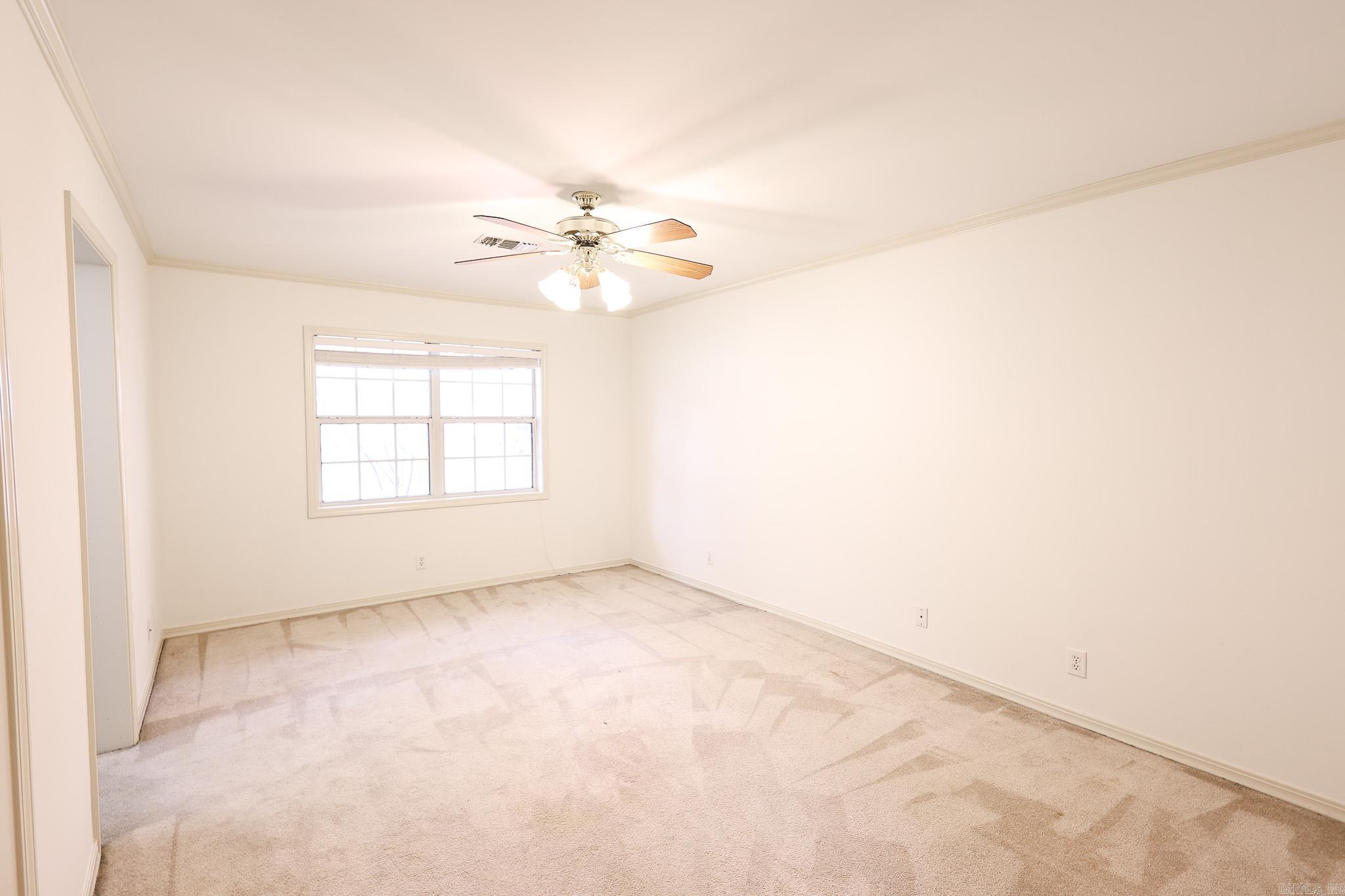 THOMPSON HEIGHTS - Residential