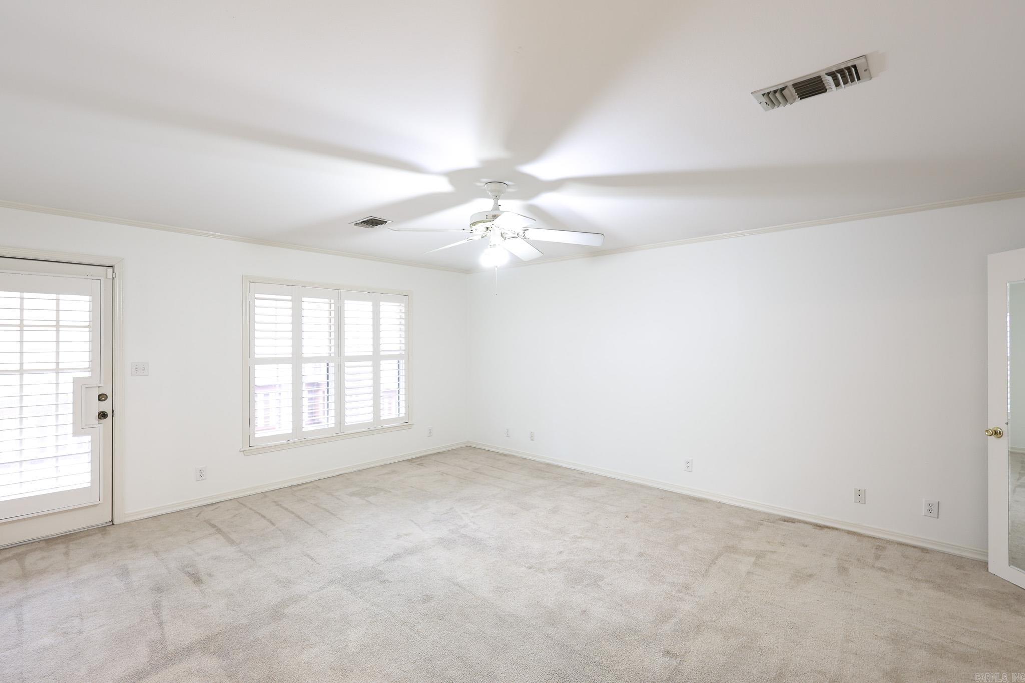 THOMPSON HEIGHTS - Residential