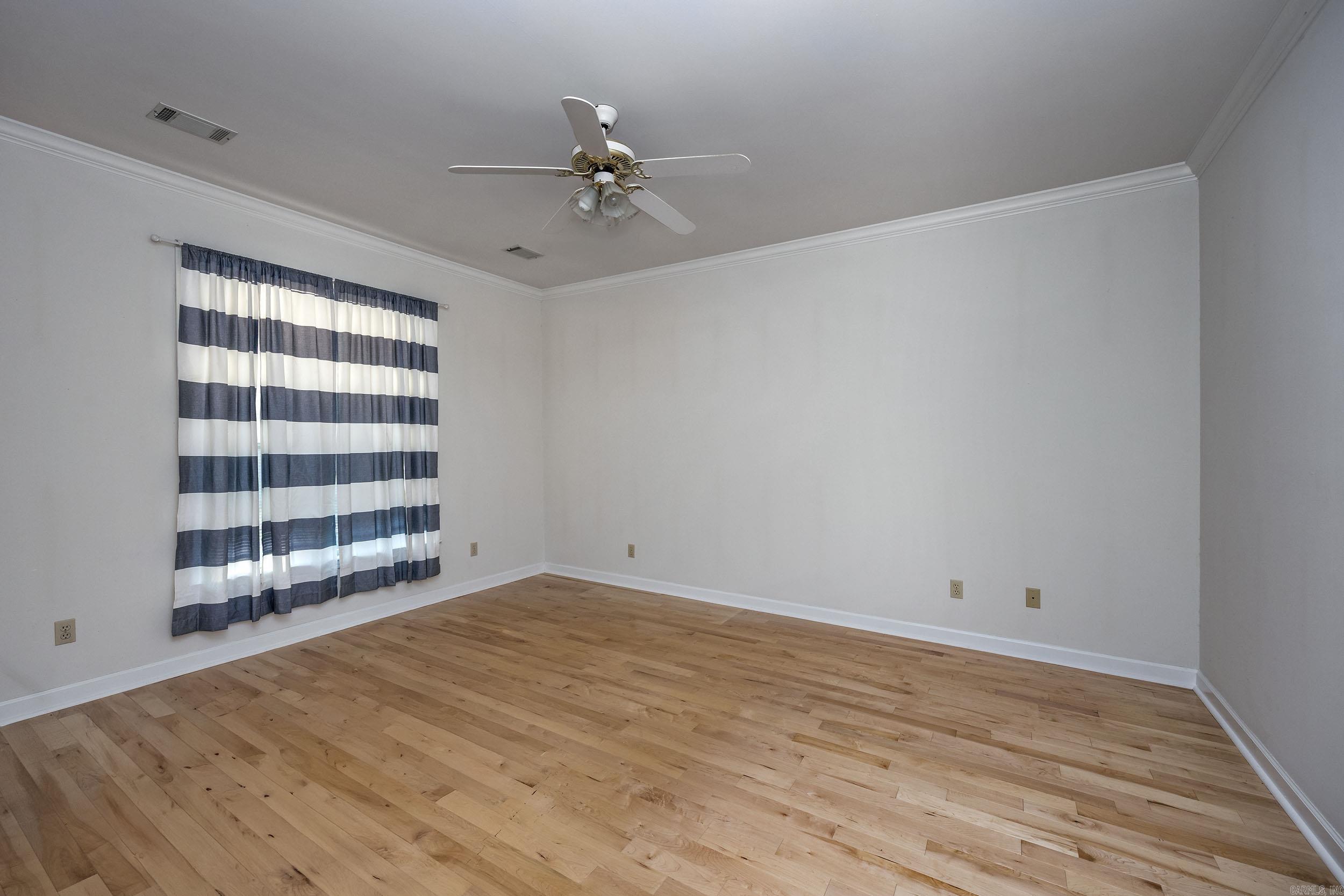 PLEASANT VALLEY ESTATES - Residential