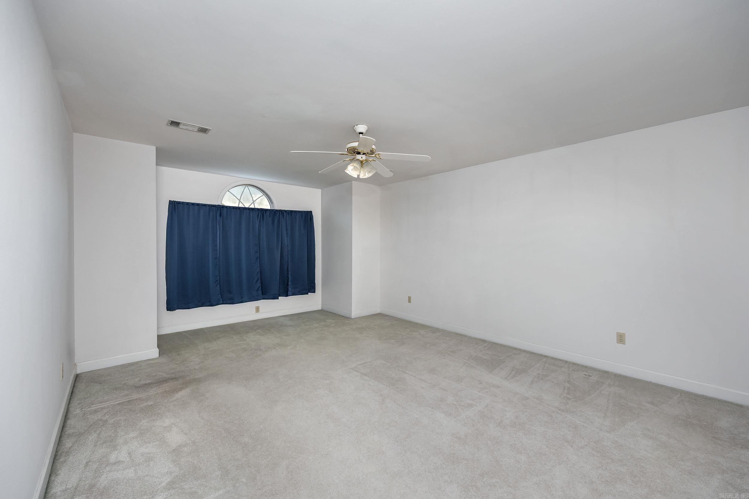 PLEASANT VALLEY ESTATES - Residential