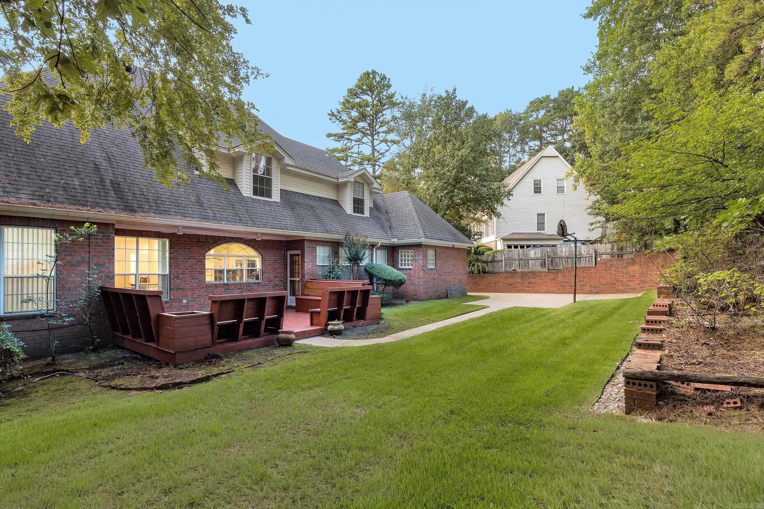 PLEASANT VALLEY ESTATES - Residential