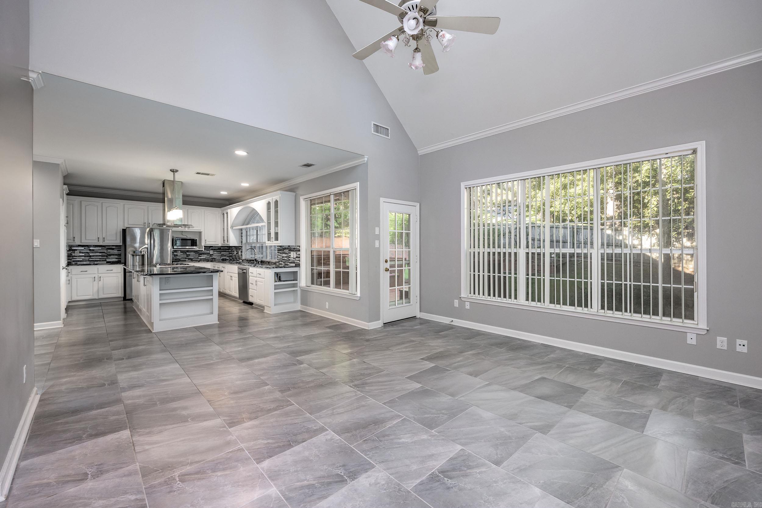 PLEASANT VALLEY ESTATES - Residential