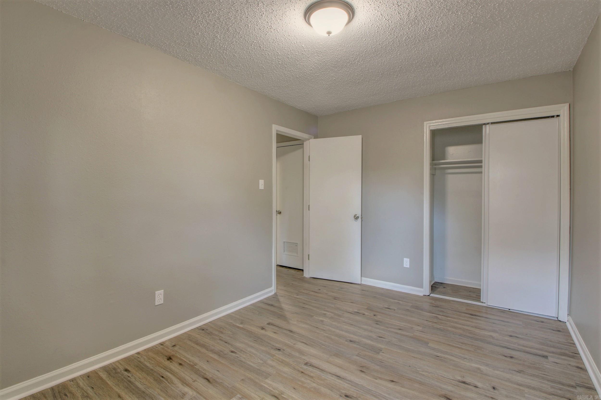 Briarwood - Residential Lease