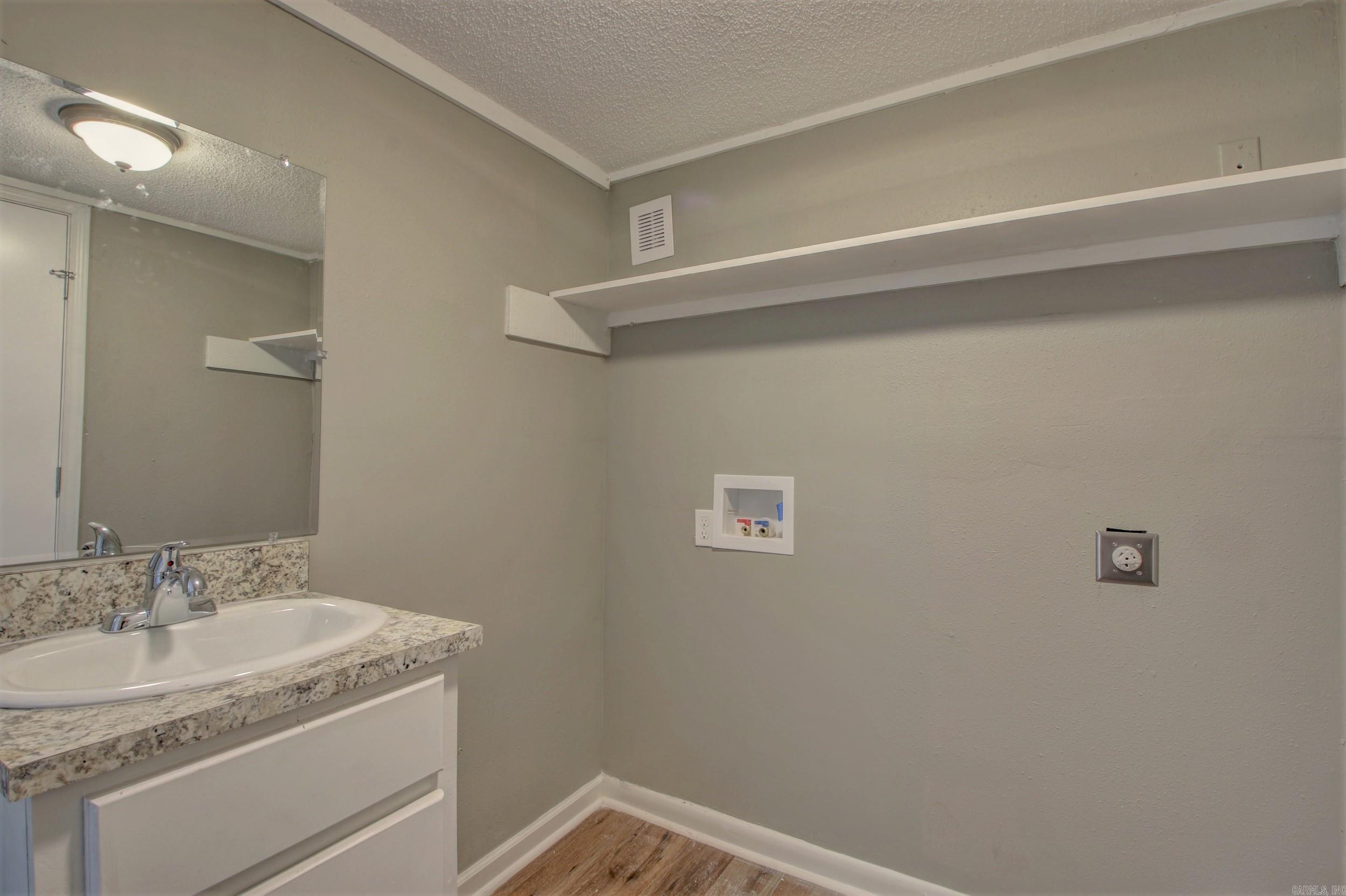 Briarwood - Residential Lease