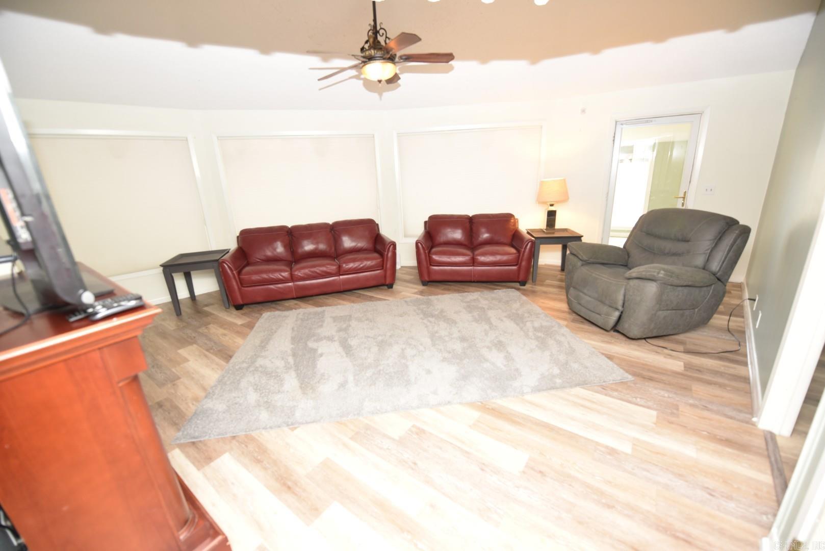 INDIAN HILLS - Residential