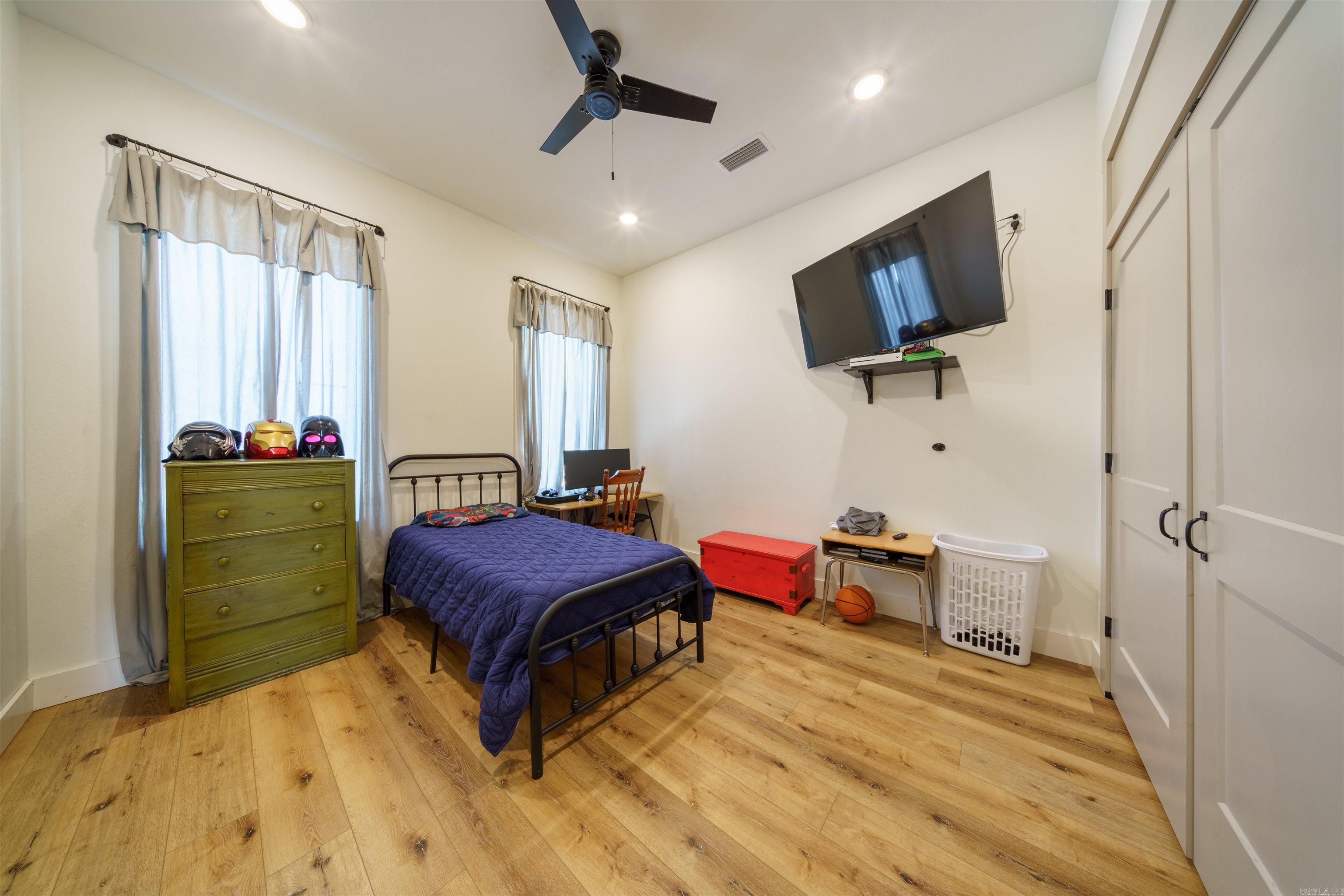 DOUBLE OAK ESTATES - Residential