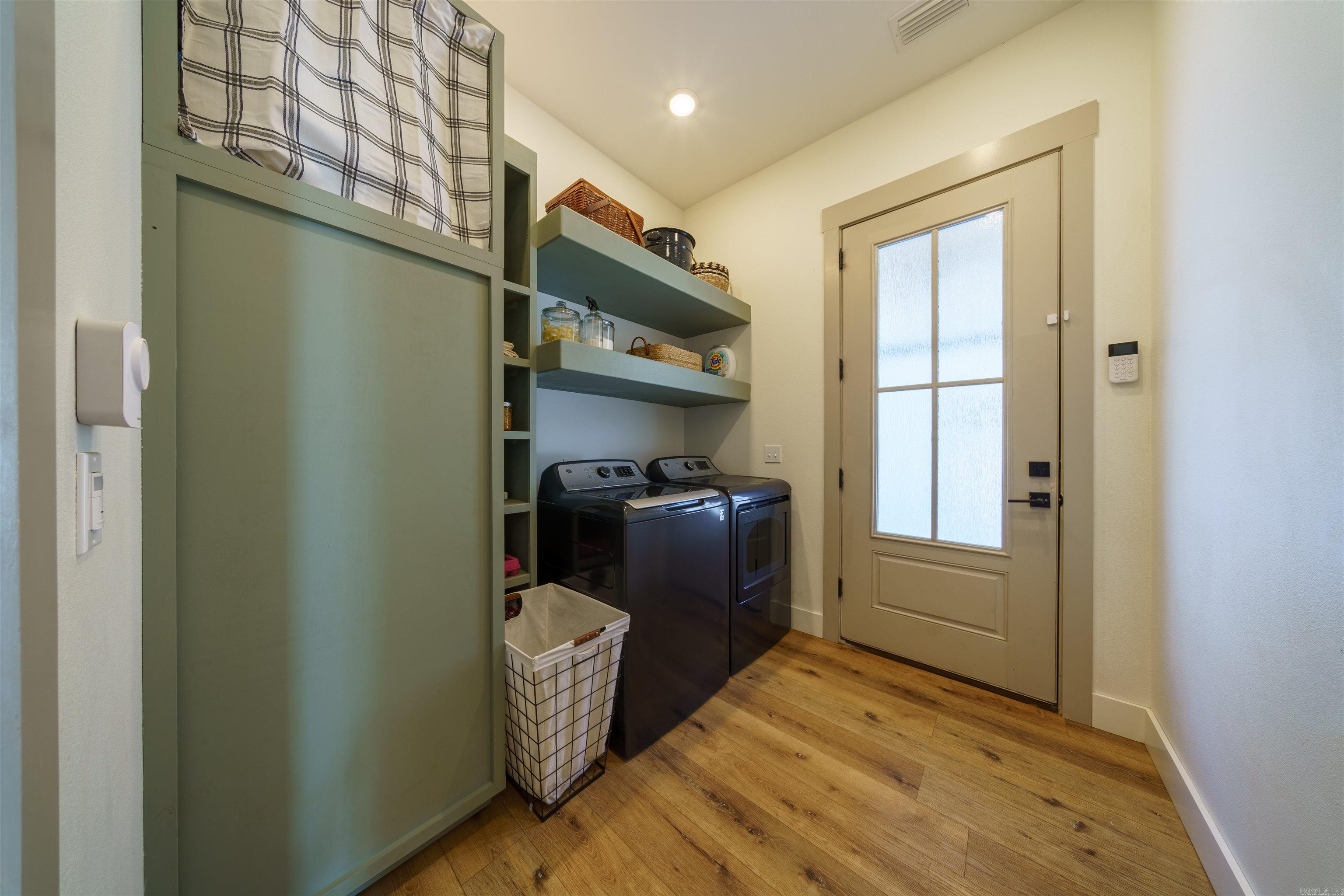 DOUBLE OAK ESTATES - Residential