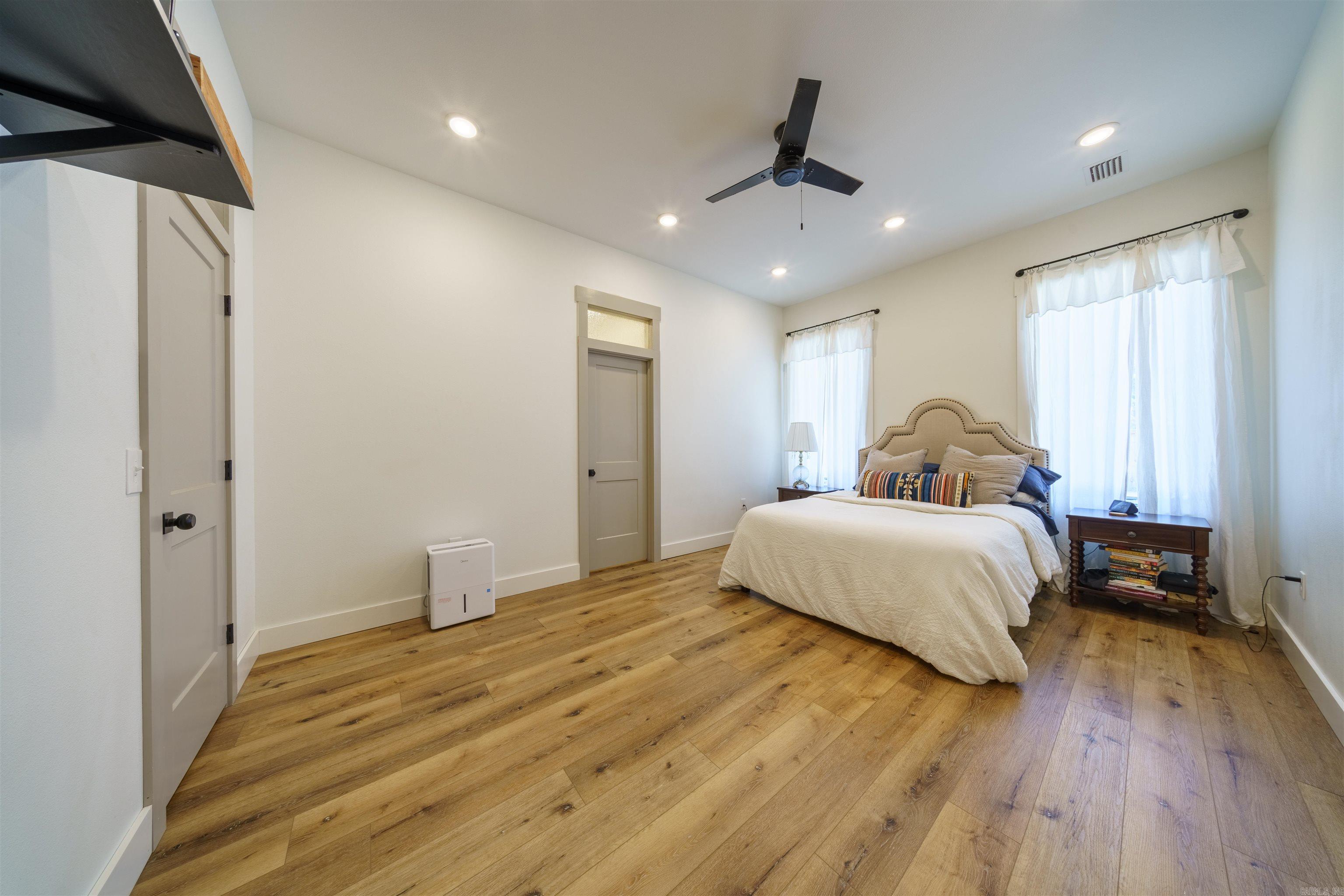 DOUBLE OAK ESTATES - Residential