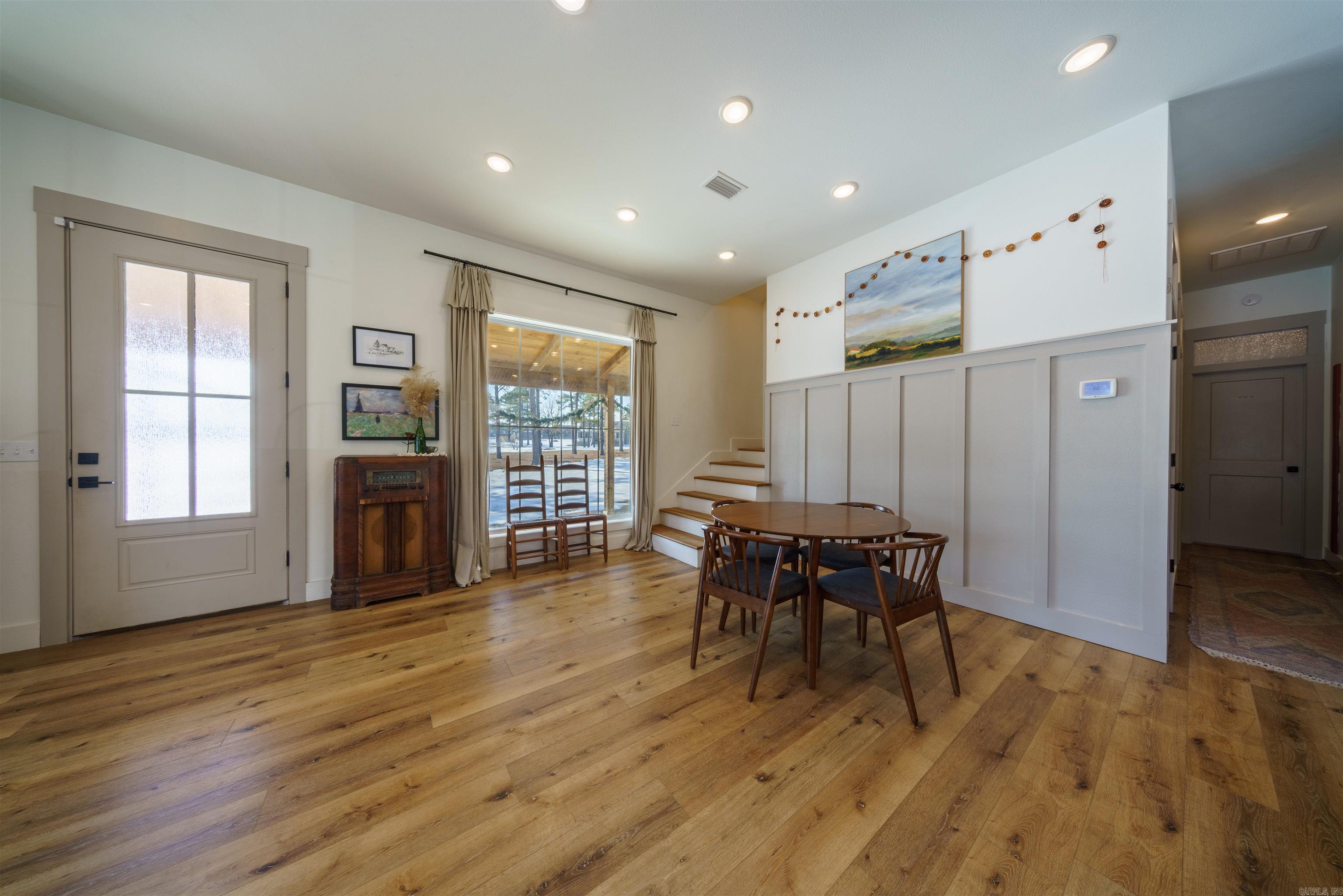 DOUBLE OAK ESTATES - Residential